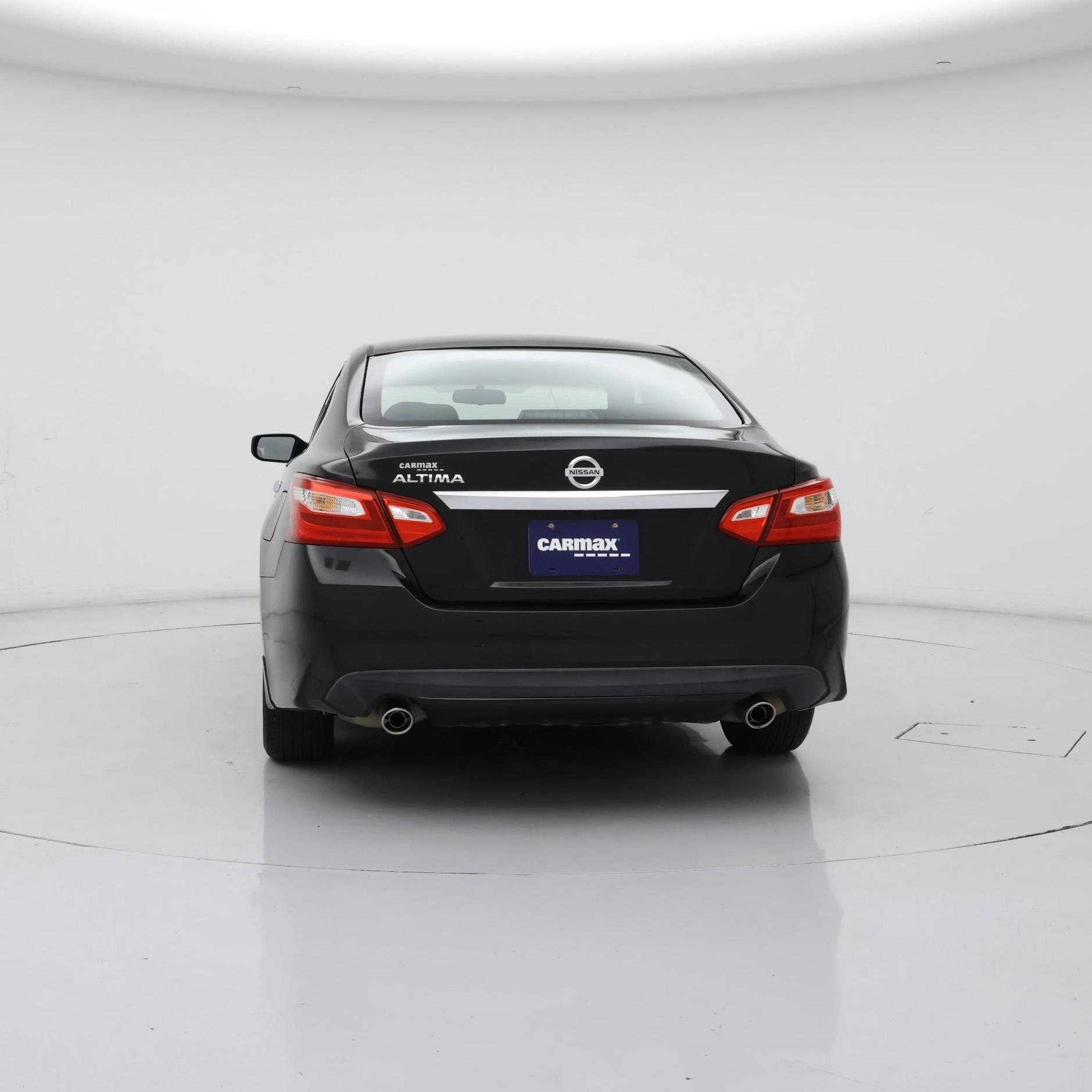 Thumbnail: 2016 Nissan Altima - 6