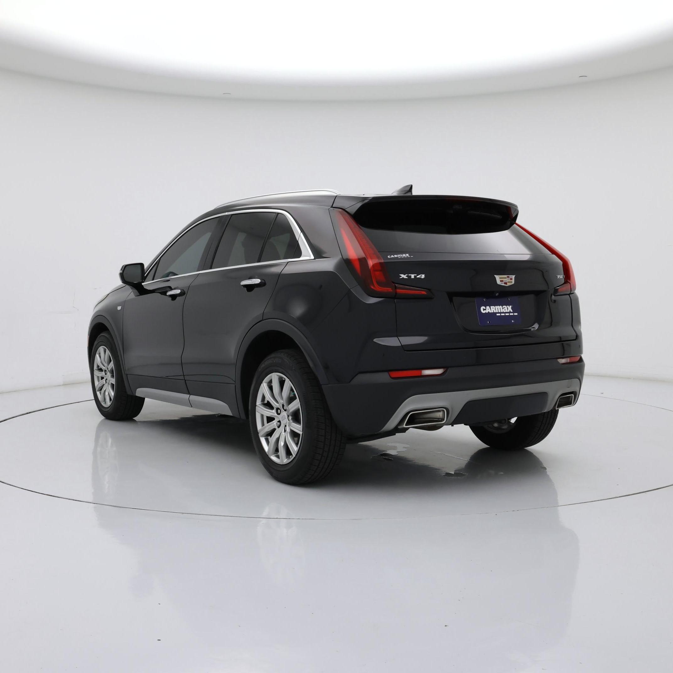 Thumbnail: 2022 Cadillac XT4 - 2