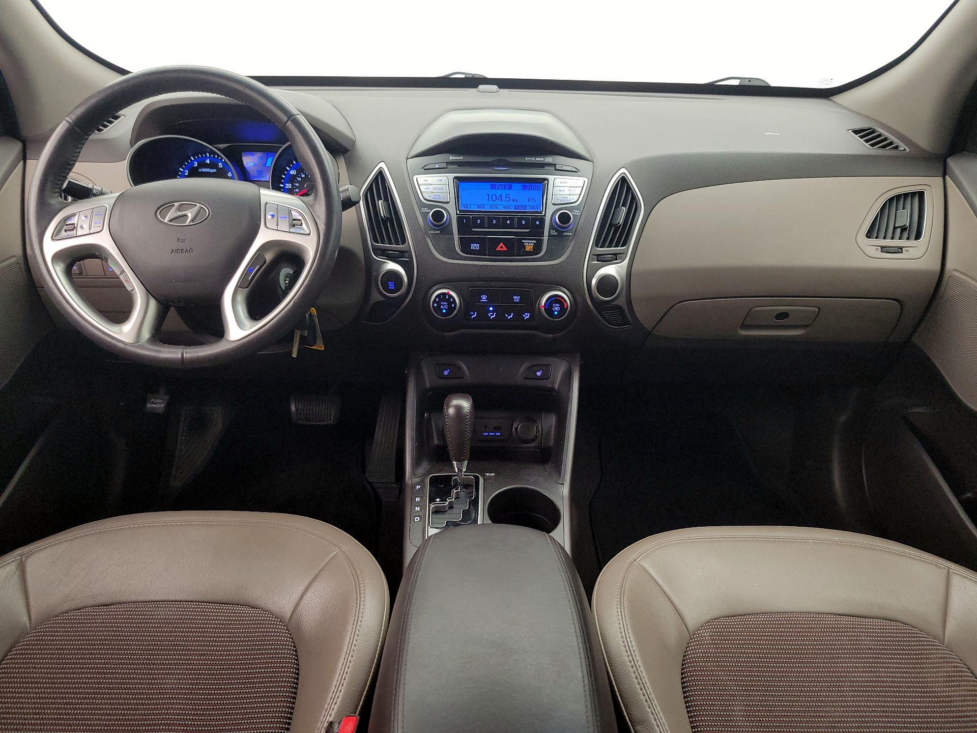 Thumbnail: 2013 Hyundai Tucson - 9
