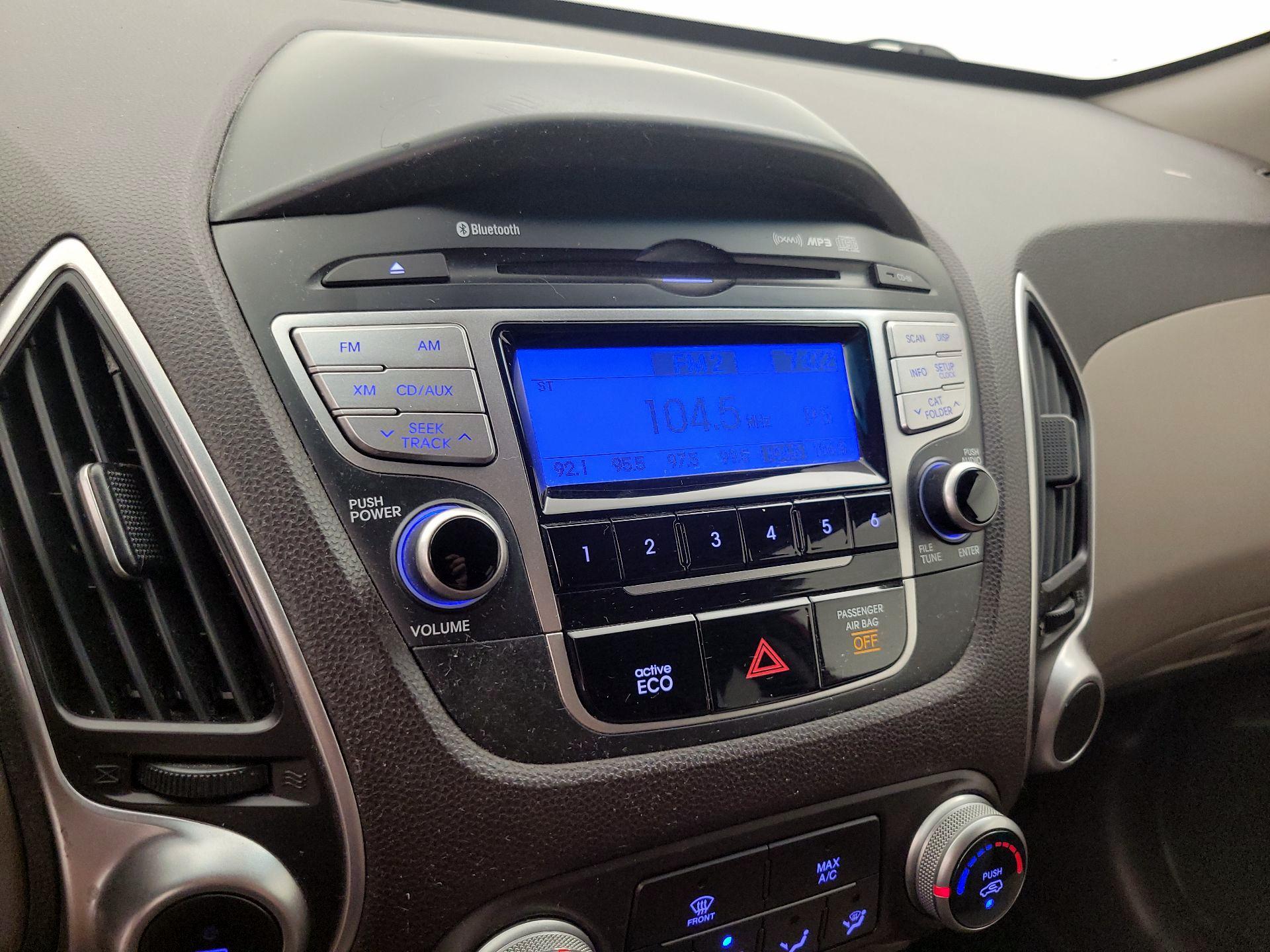 Thumbnail: 2013 Hyundai Tucson - 14