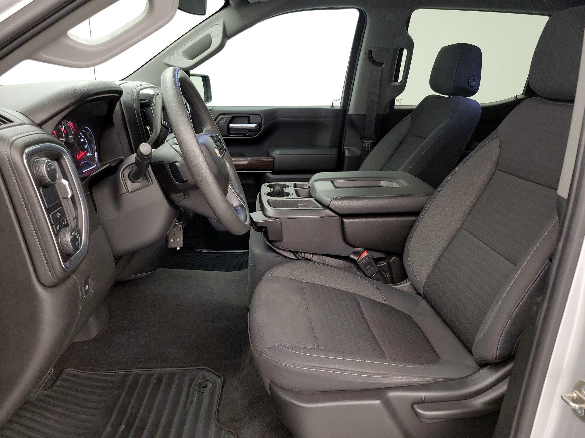 Thumbnail: 2020 Chevrolet Silverado 1500 - 11