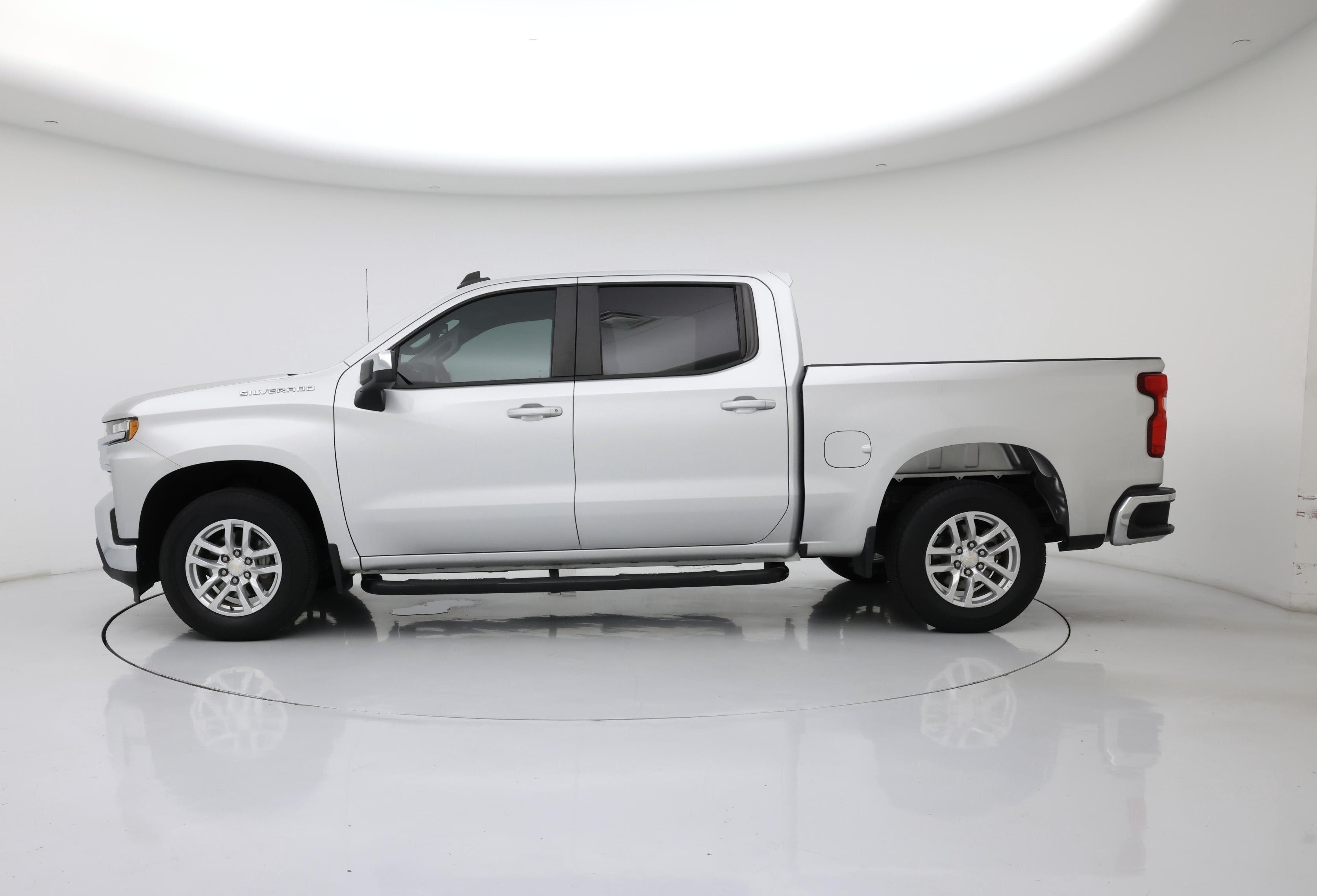 Thumbnail: 2020 Chevrolet Silverado 1500 - 3