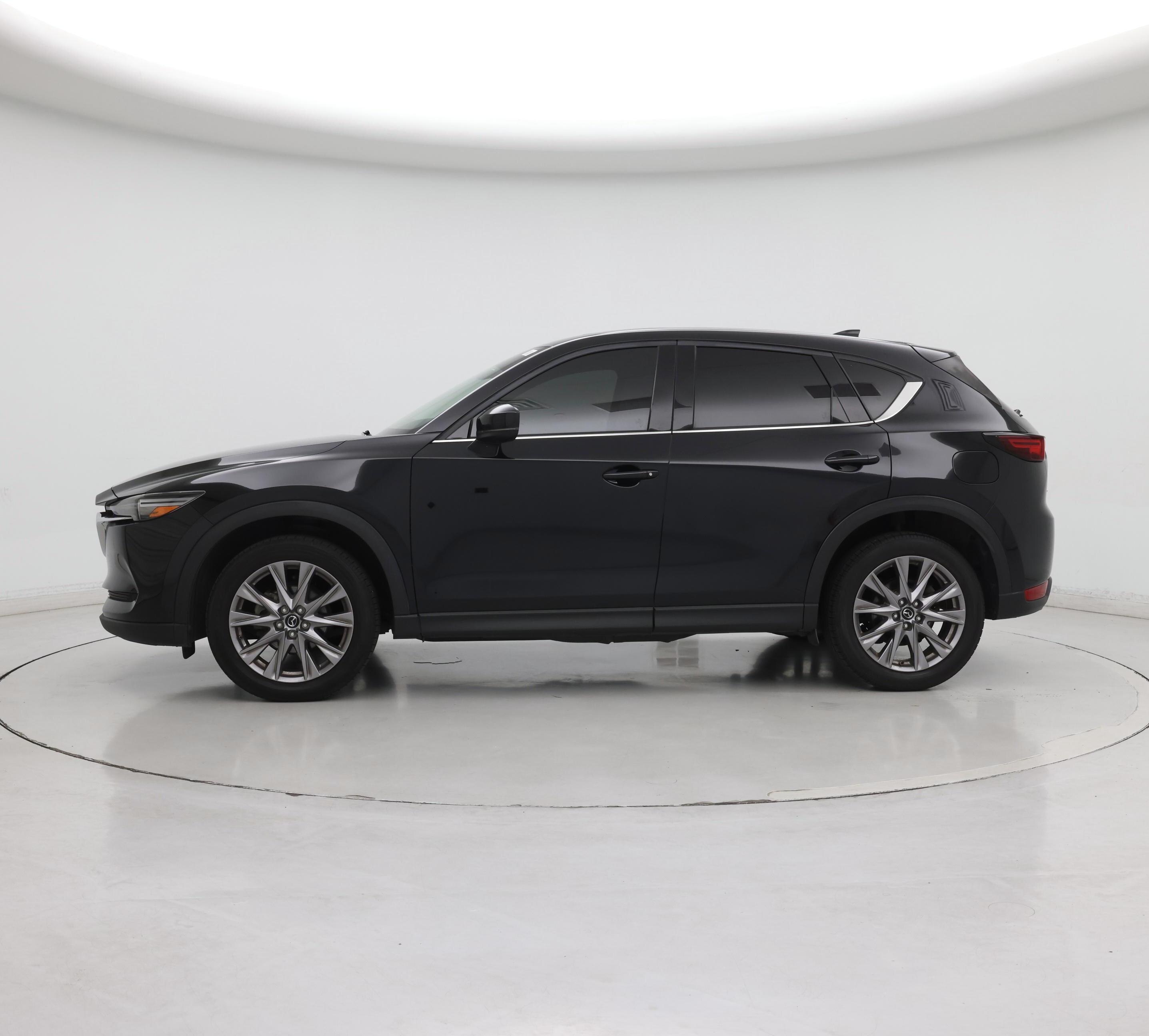 Thumbnail: 2019 Mazda CX-5 - 3