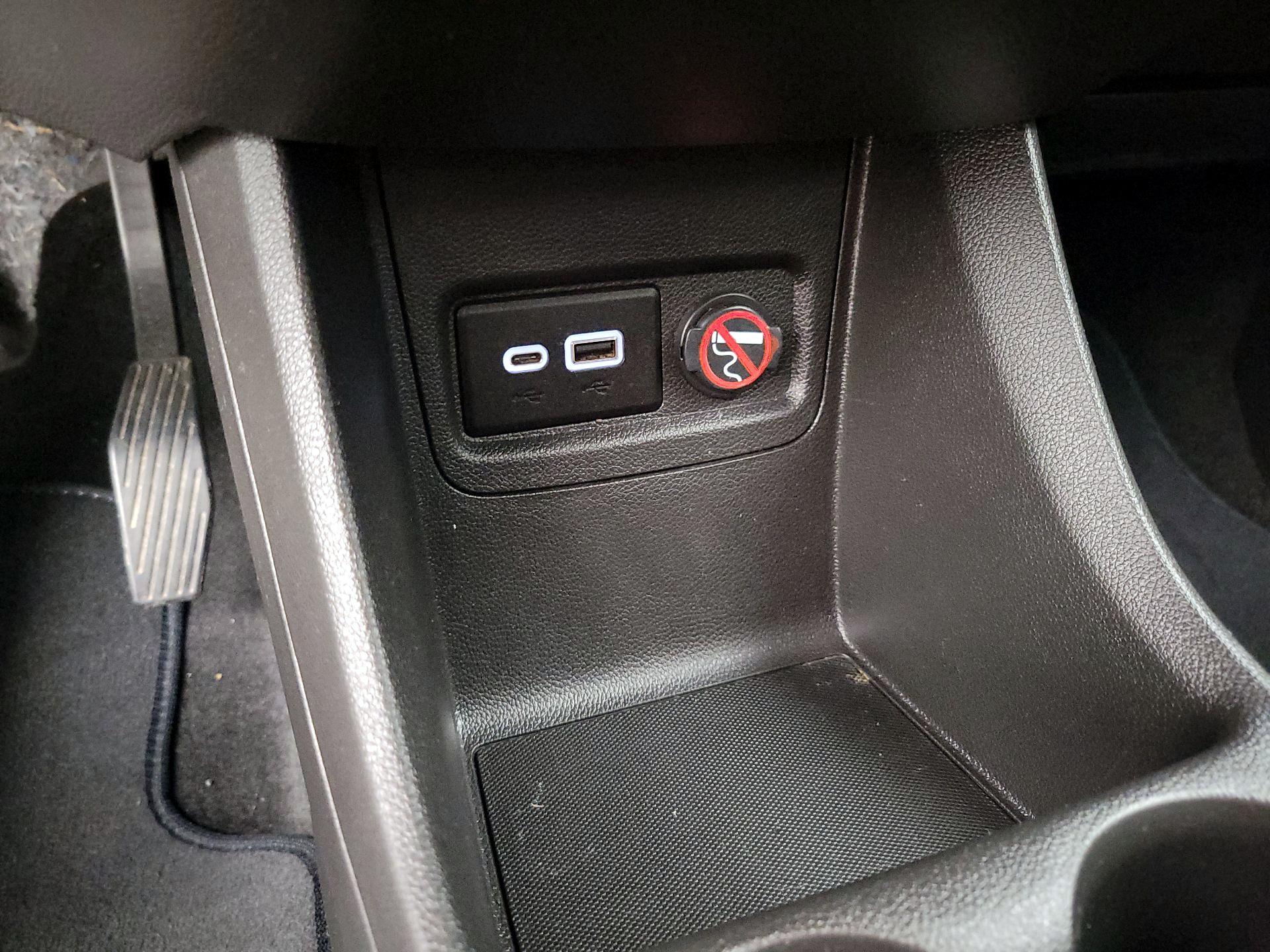 Thumbnail: 2020 Chevrolet Spark - 18