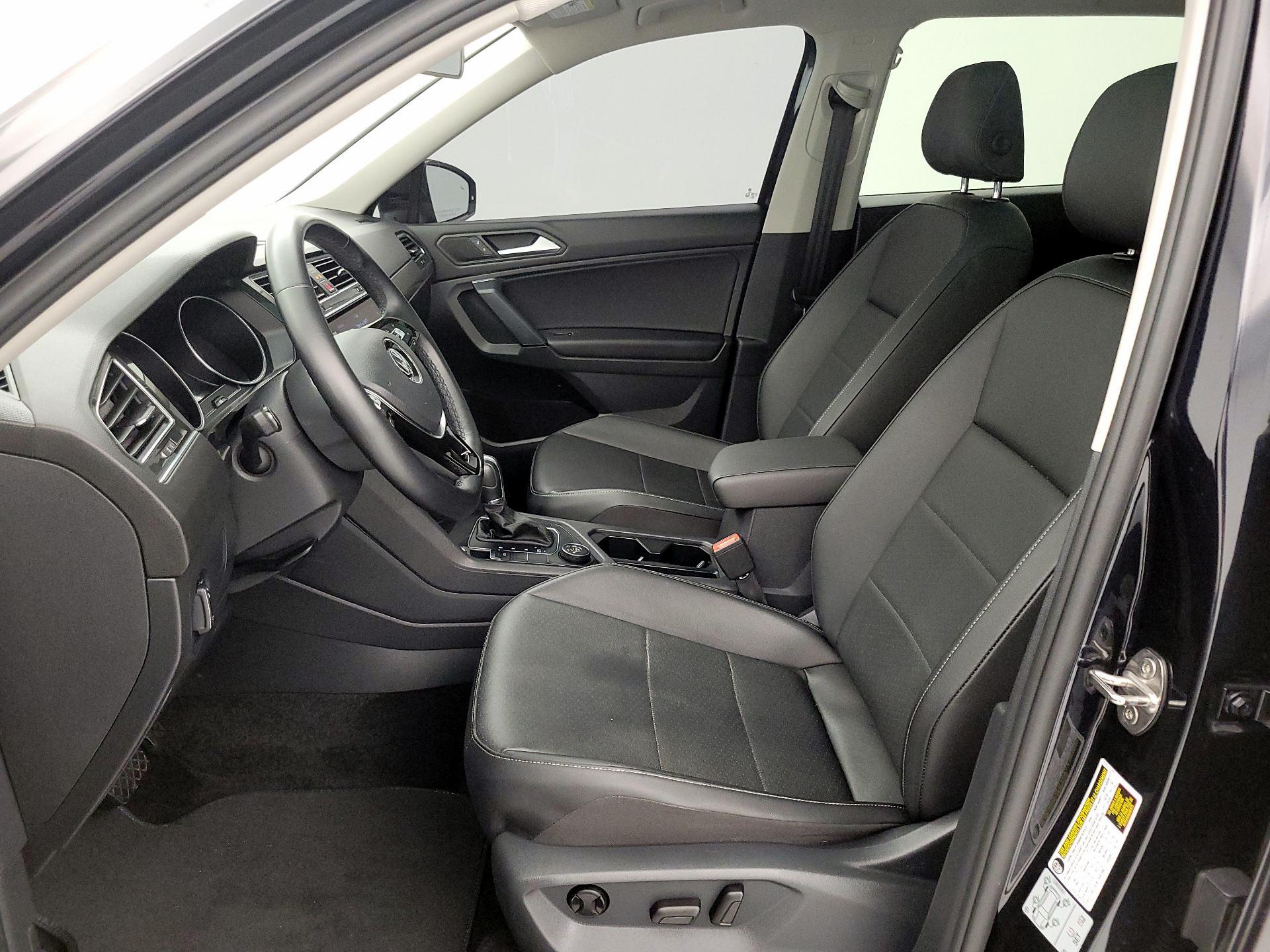 Thumbnail: 2019 Volkswagen Tiguan - 11