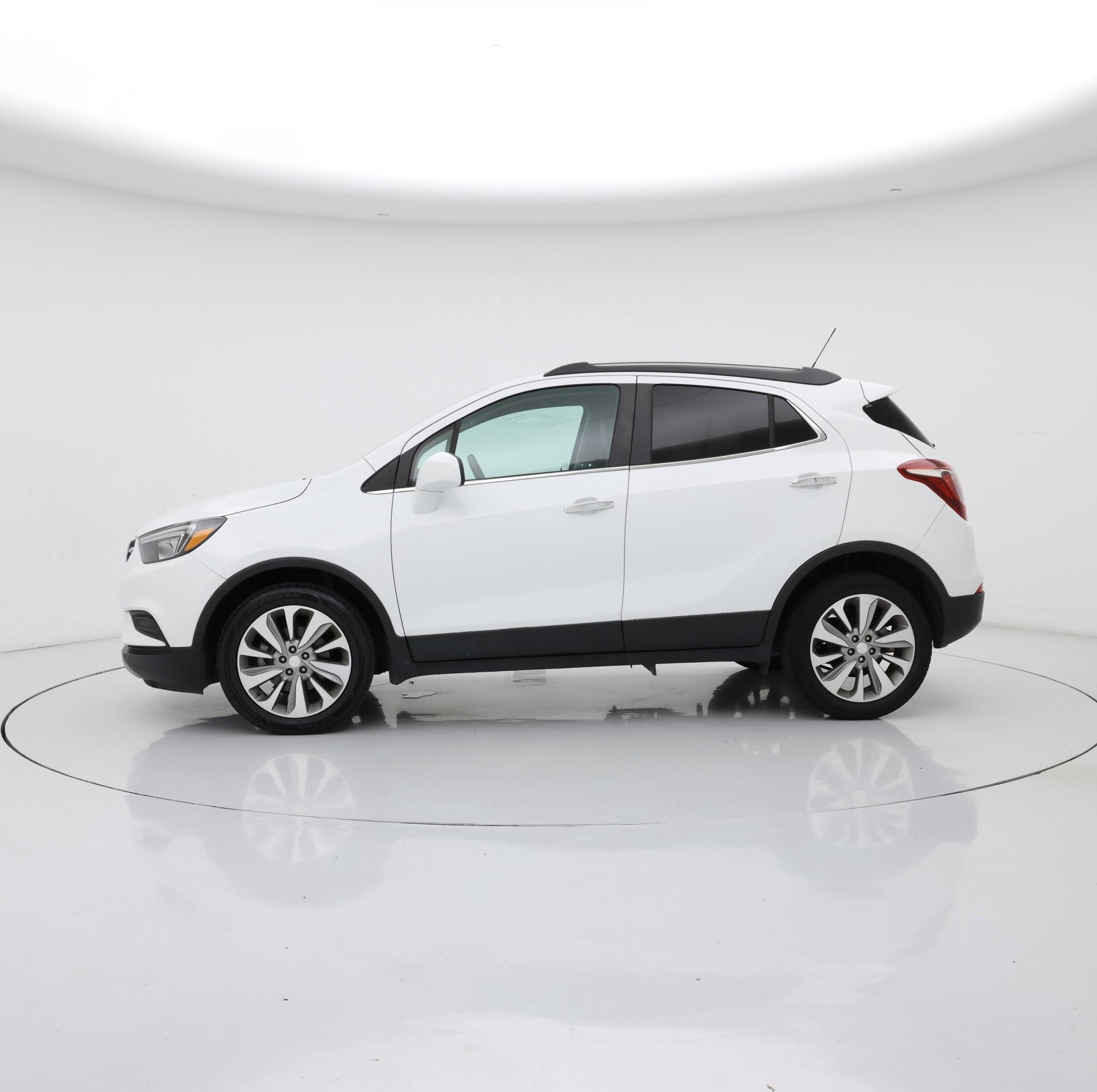 Thumbnail: 2020 Buick Encore - 3