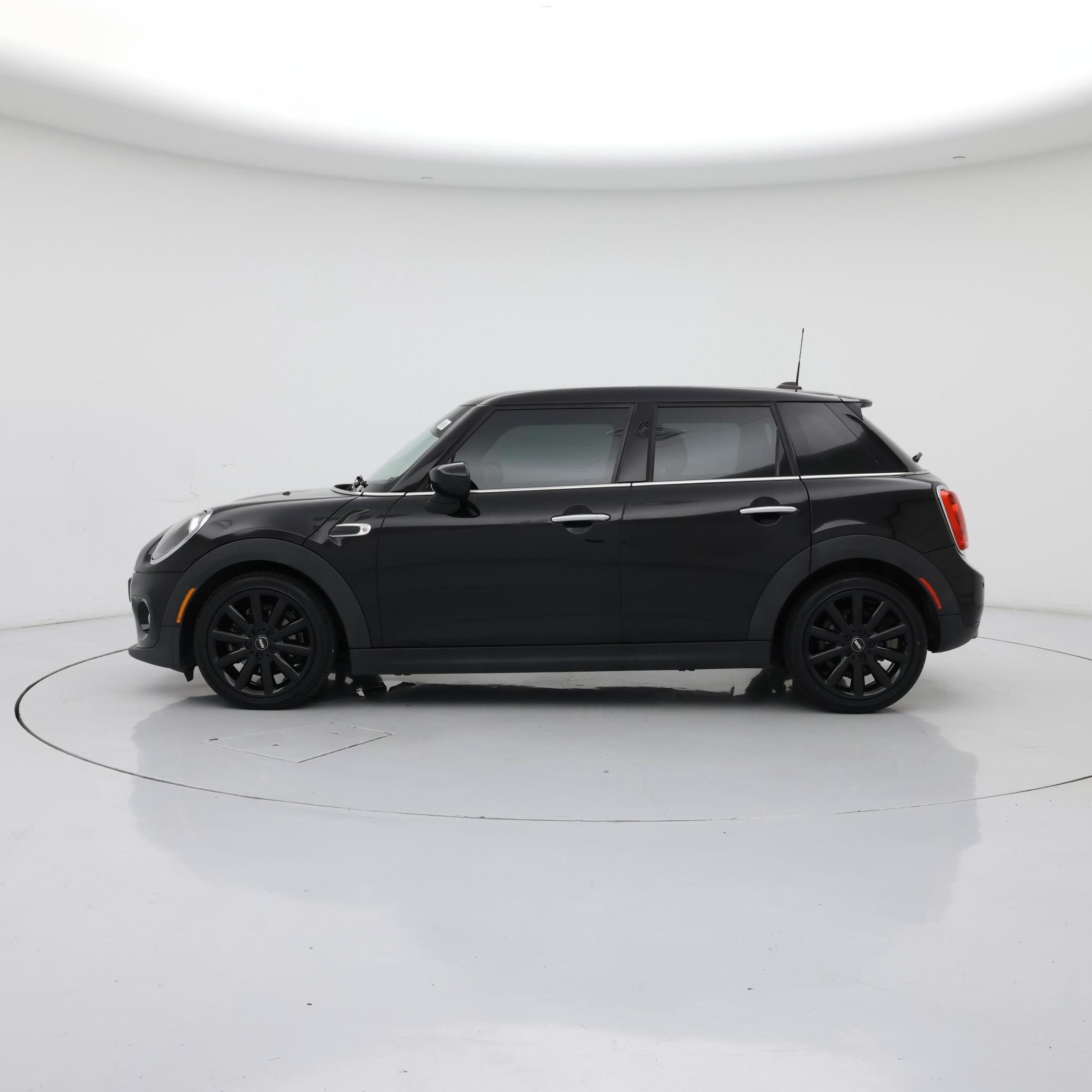Thumbnail: 2020 MINI Cooper Hardtop - 3