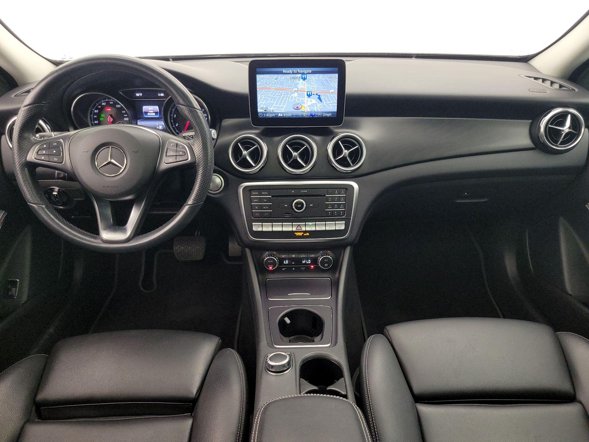 Thumbnail: 2019 Mercedes-Benz GLA - 9