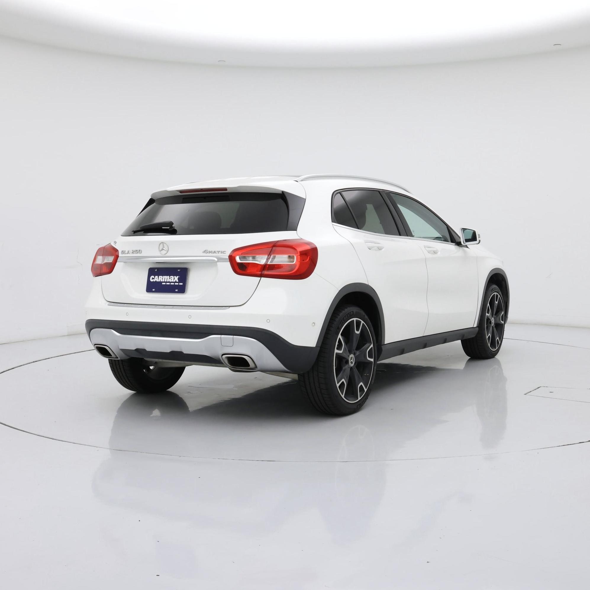 Thumbnail: 2019 Mercedes-Benz GLA - 8