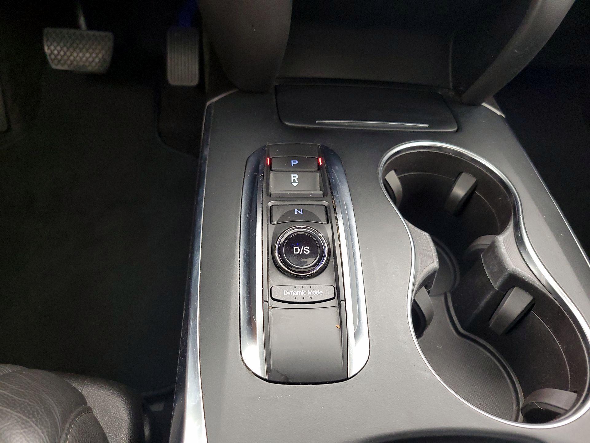 Thumbnail: 2017 Acura MDX - 17
