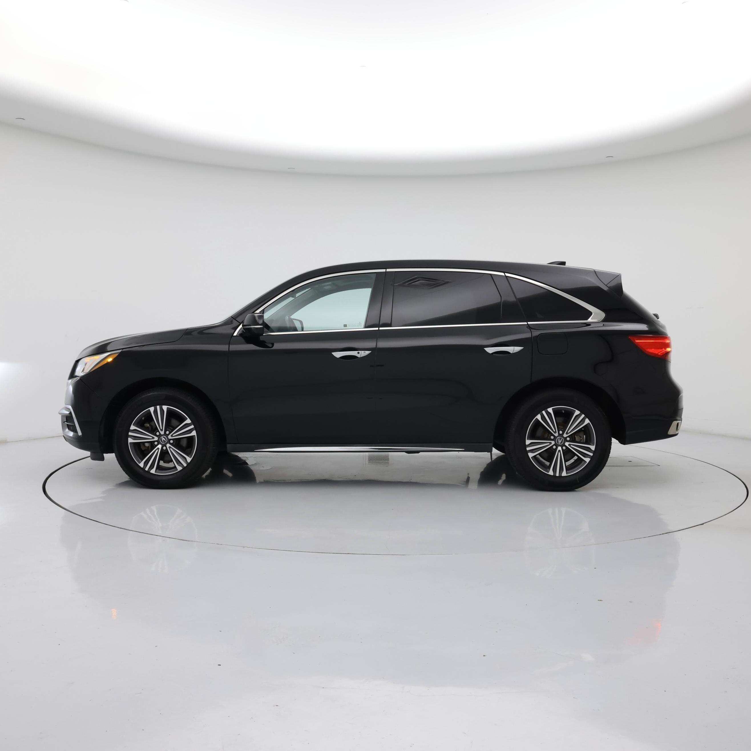 Thumbnail: 2017 Acura MDX - 3