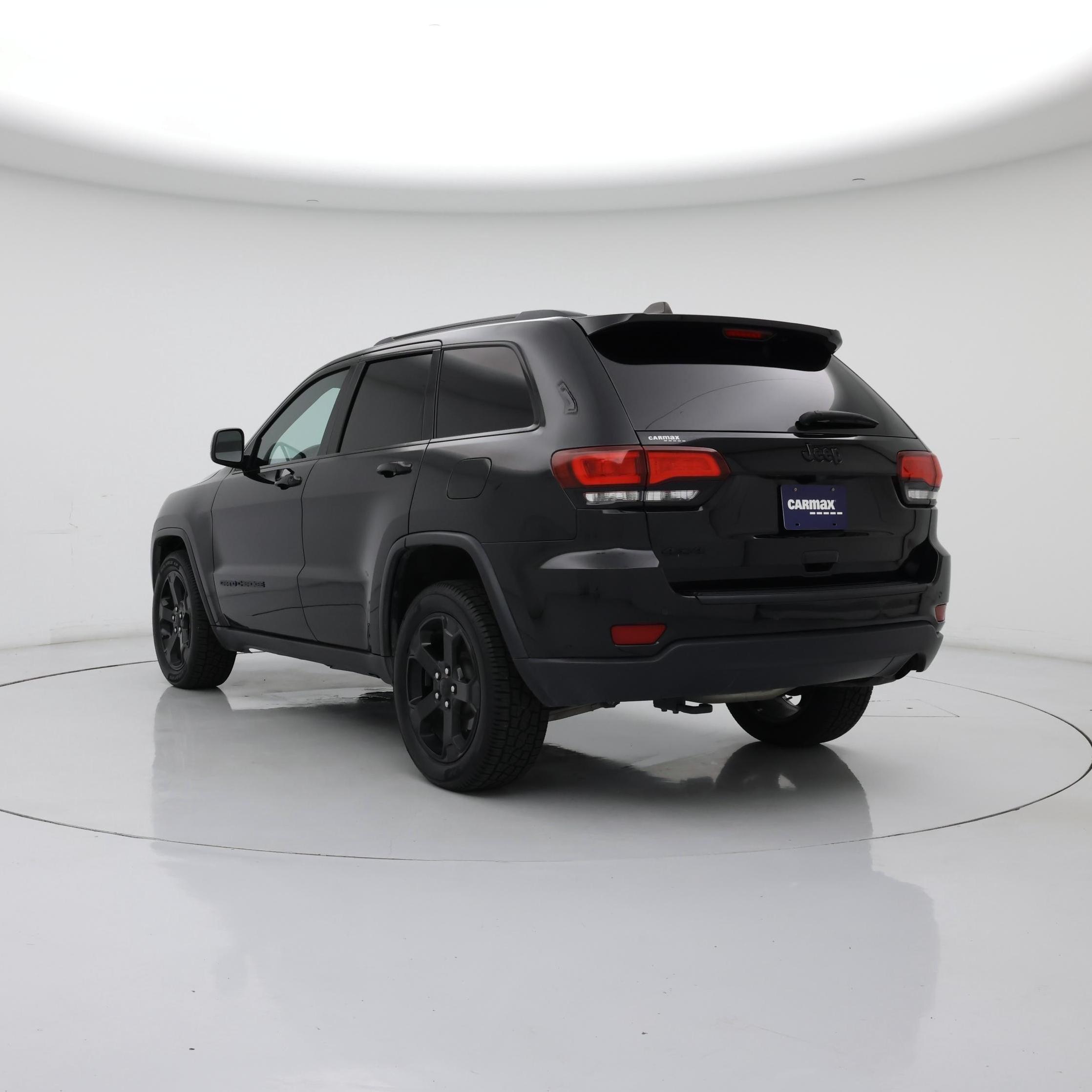 Thumbnail: 2018 Jeep Grand Cherokee - 2
