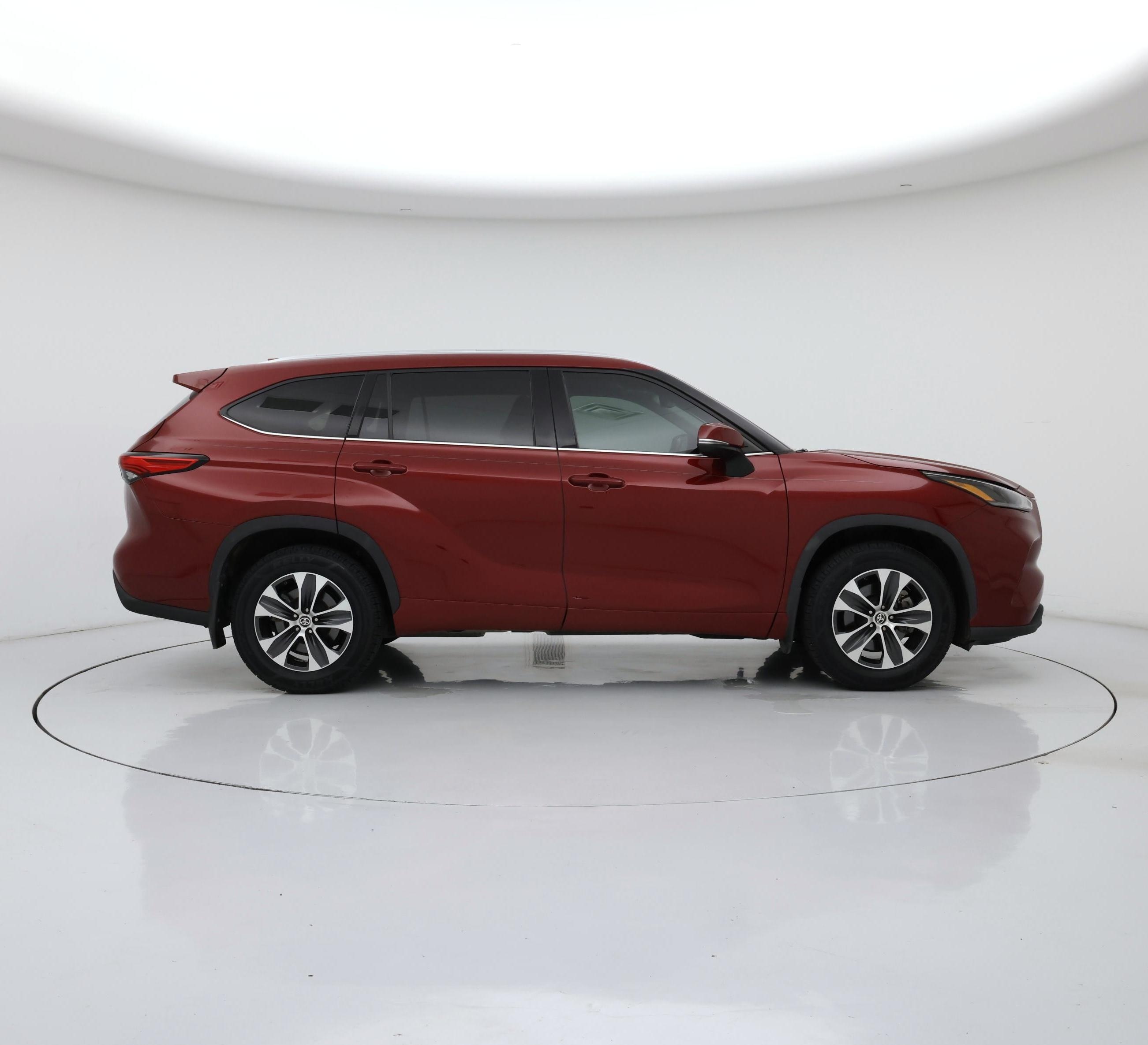 Thumbnail: 2021 Toyota Highlander - 7