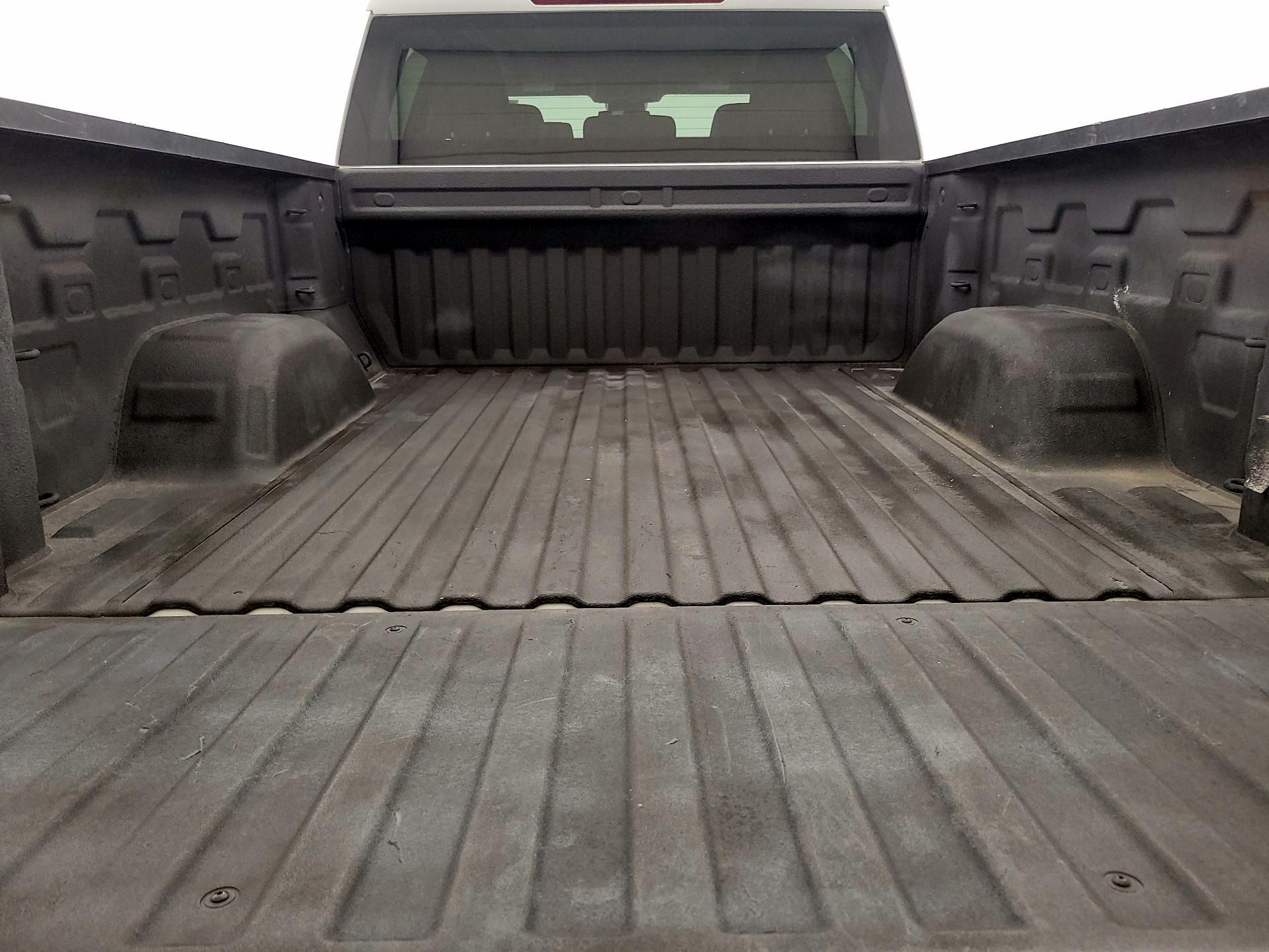 Thumbnail: 2022 Chevrolet Silverado 1500 - 20