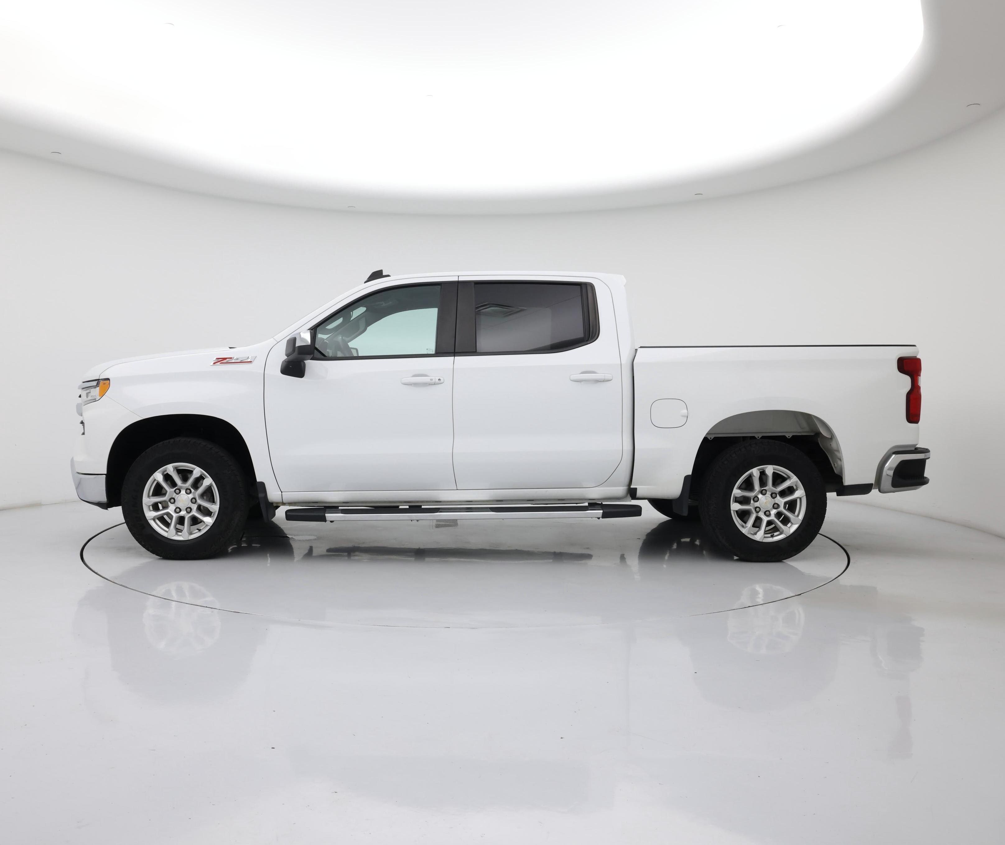 Thumbnail: 2022 Chevrolet Silverado 1500 - 3