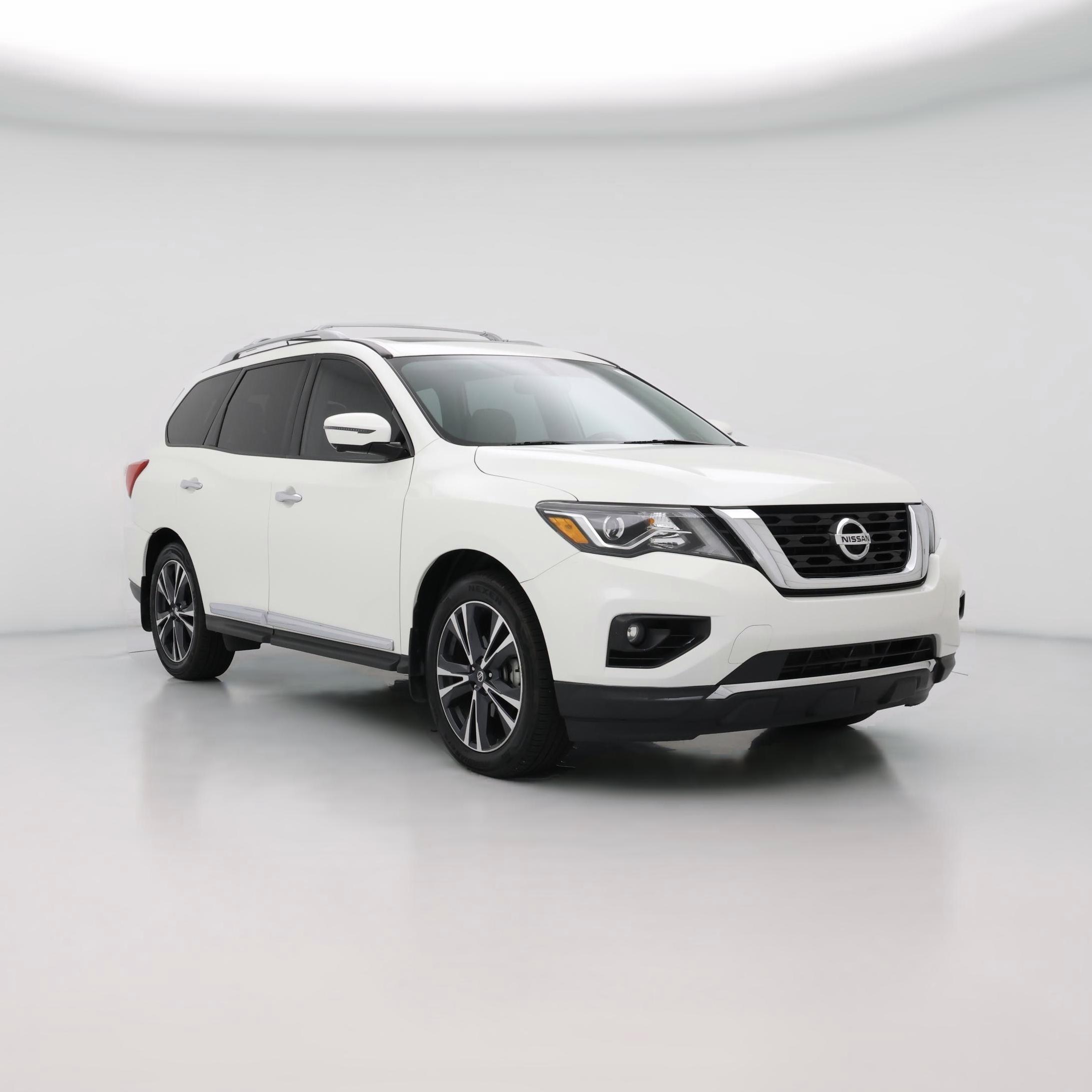 Thumbnail: 2017 Nissan Pathfinder - 1