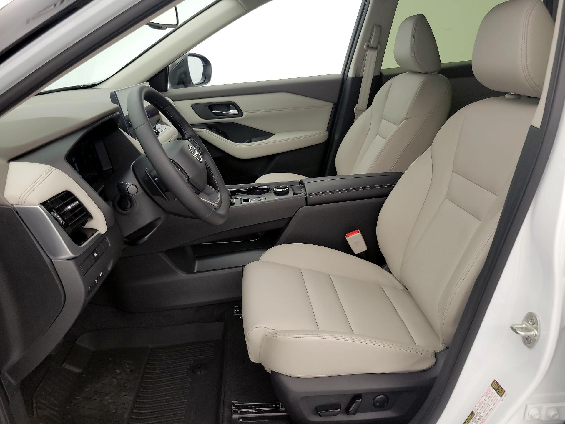 Thumbnail: 2025 Nissan Rogue - 11