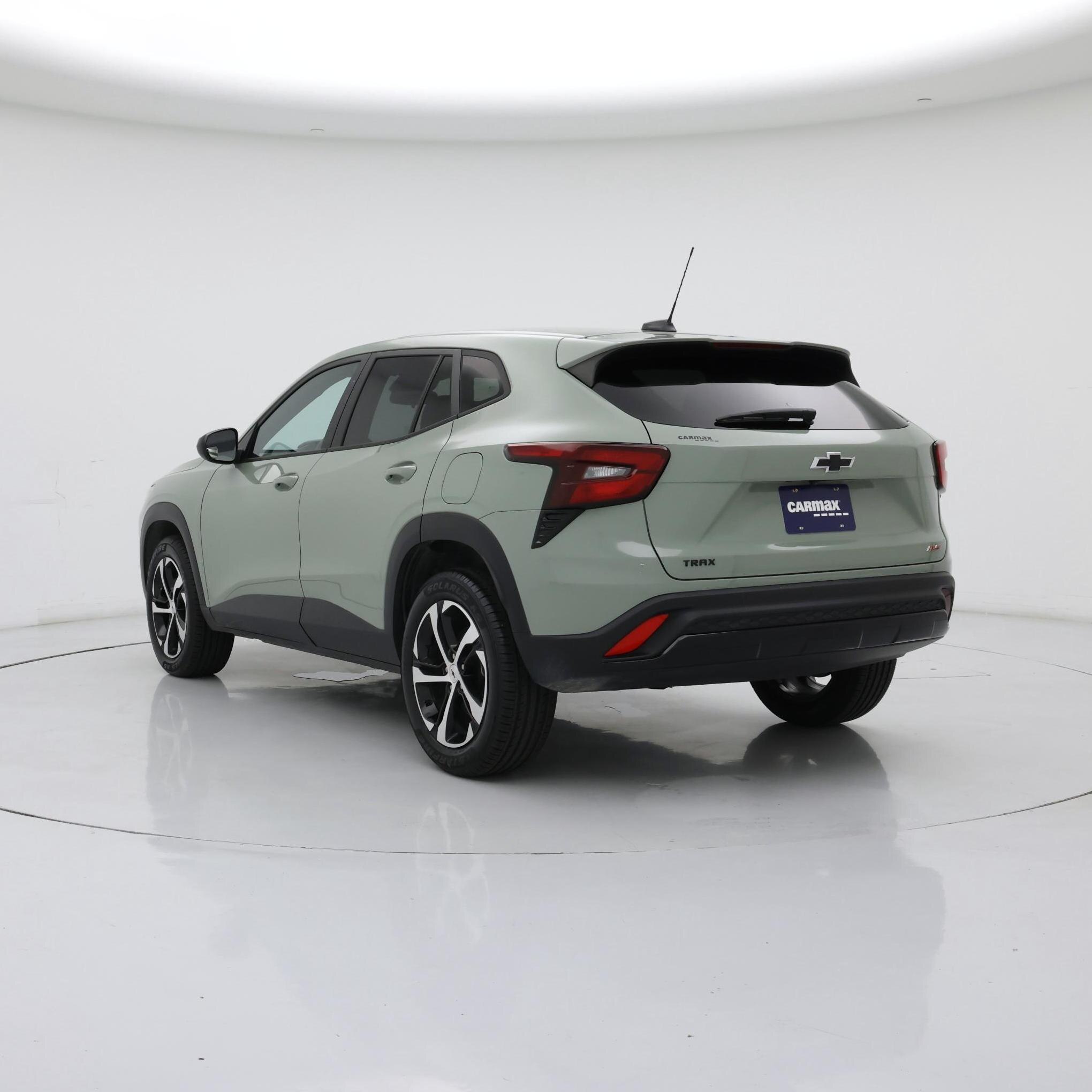 Thumbnail: 2024 Chevrolet Trax - 2