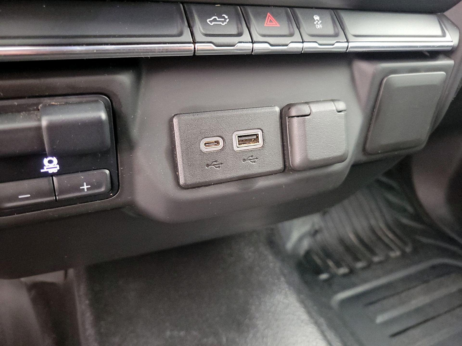Thumbnail: 2021 GMC Sierra 1500 - 18