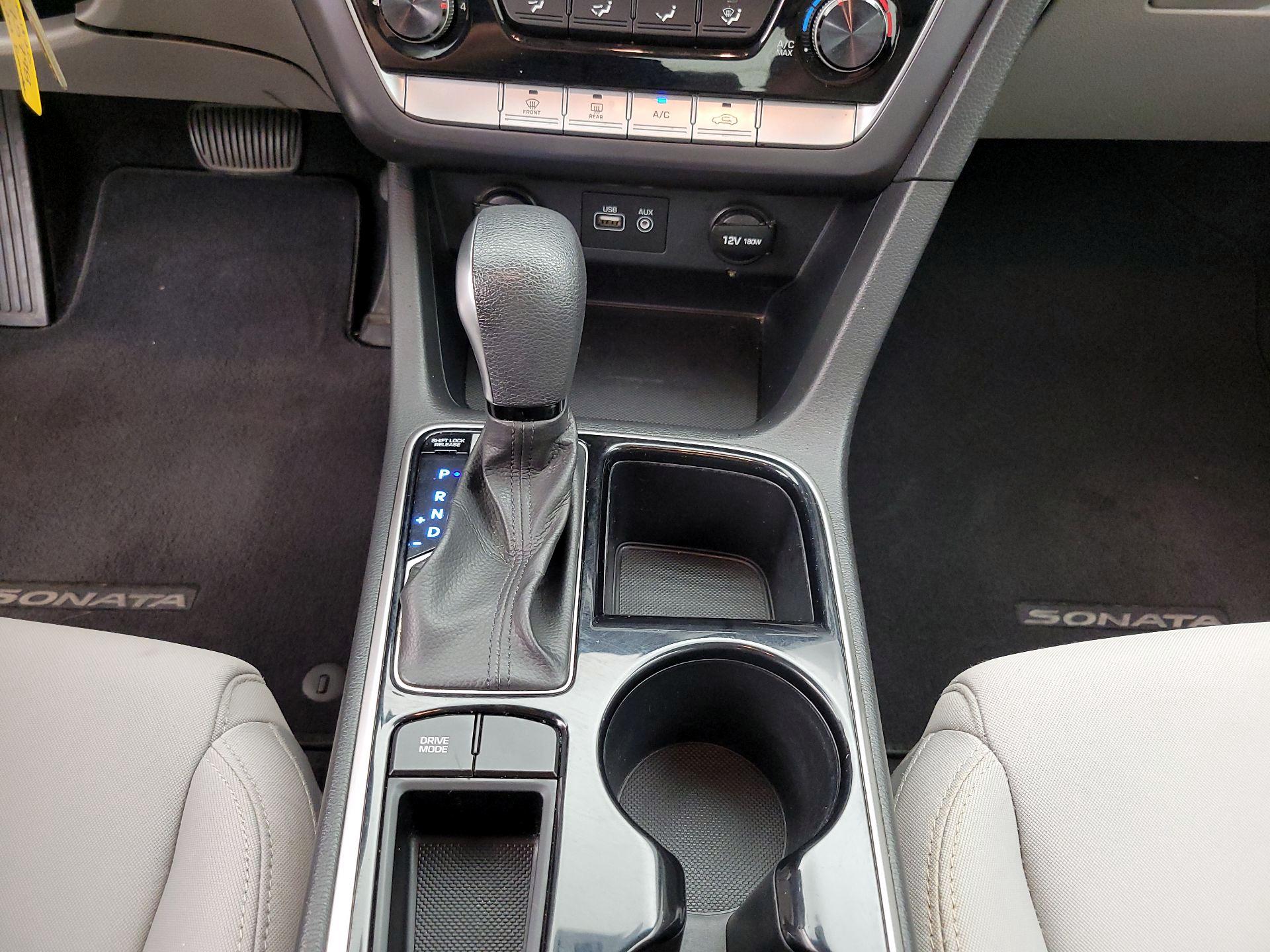 Thumbnail: 2018 Hyundai Sonata - 17