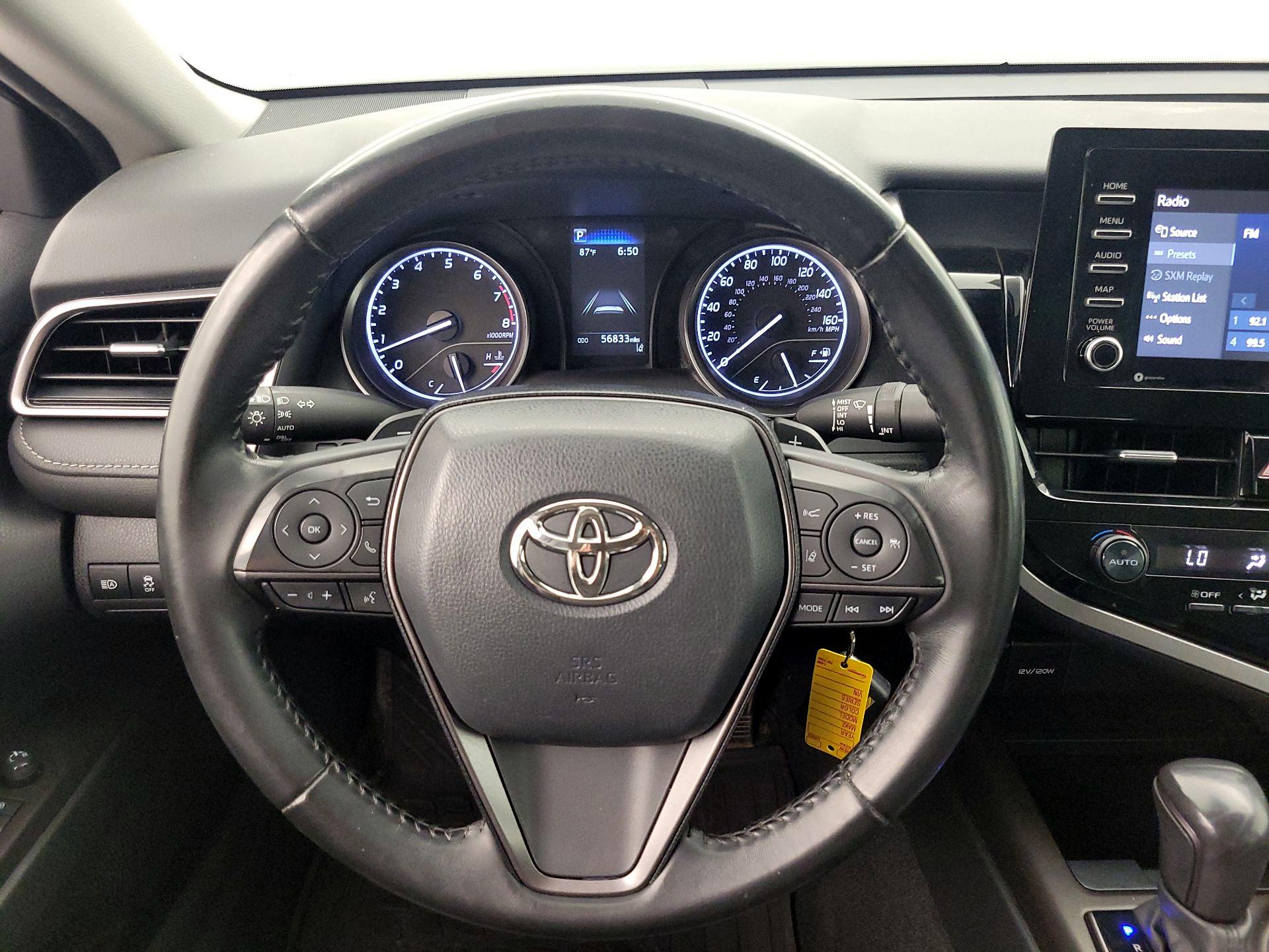Thumbnail: 2021 Toyota Camry - 10