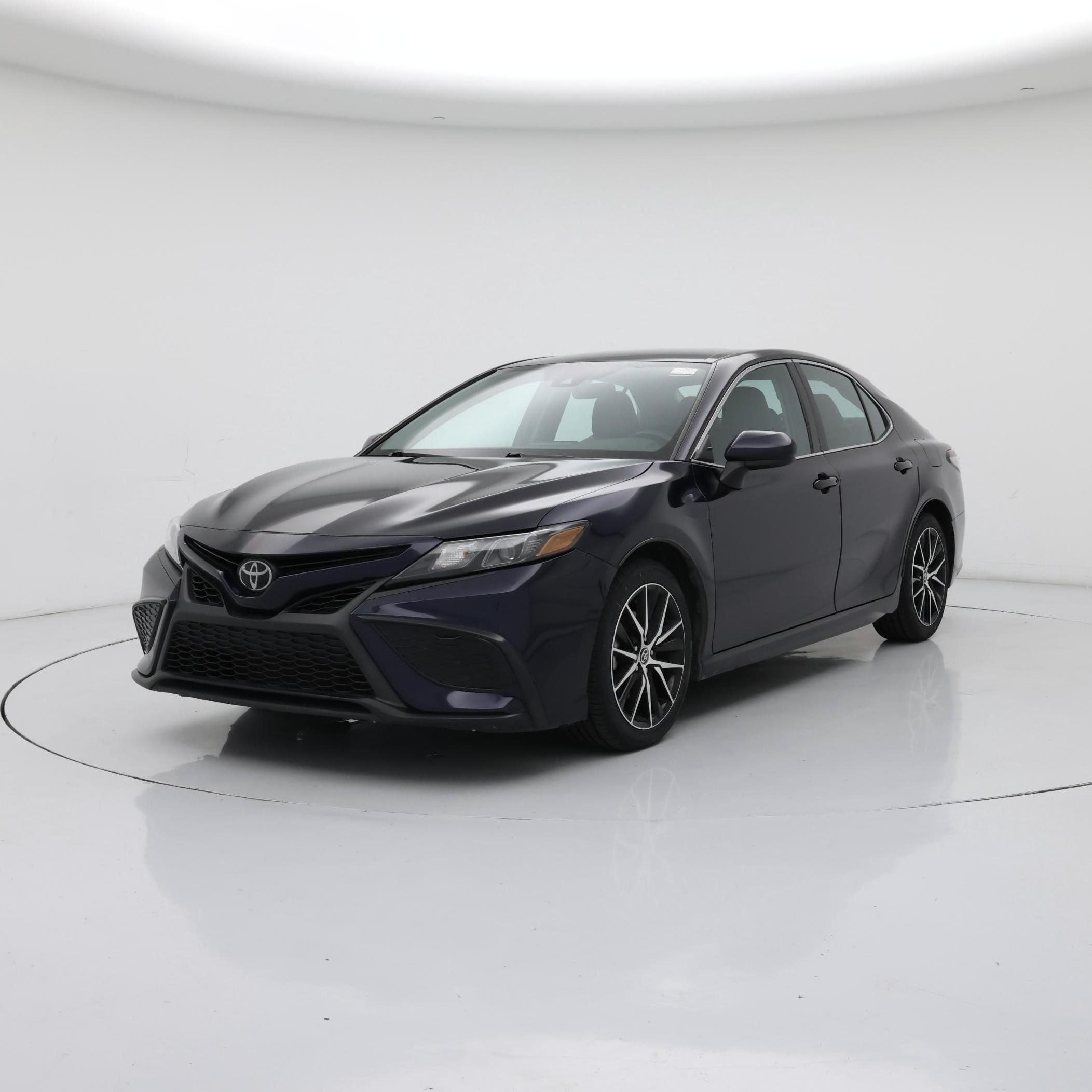 Thumbnail: 2021 Toyota Camry - 4