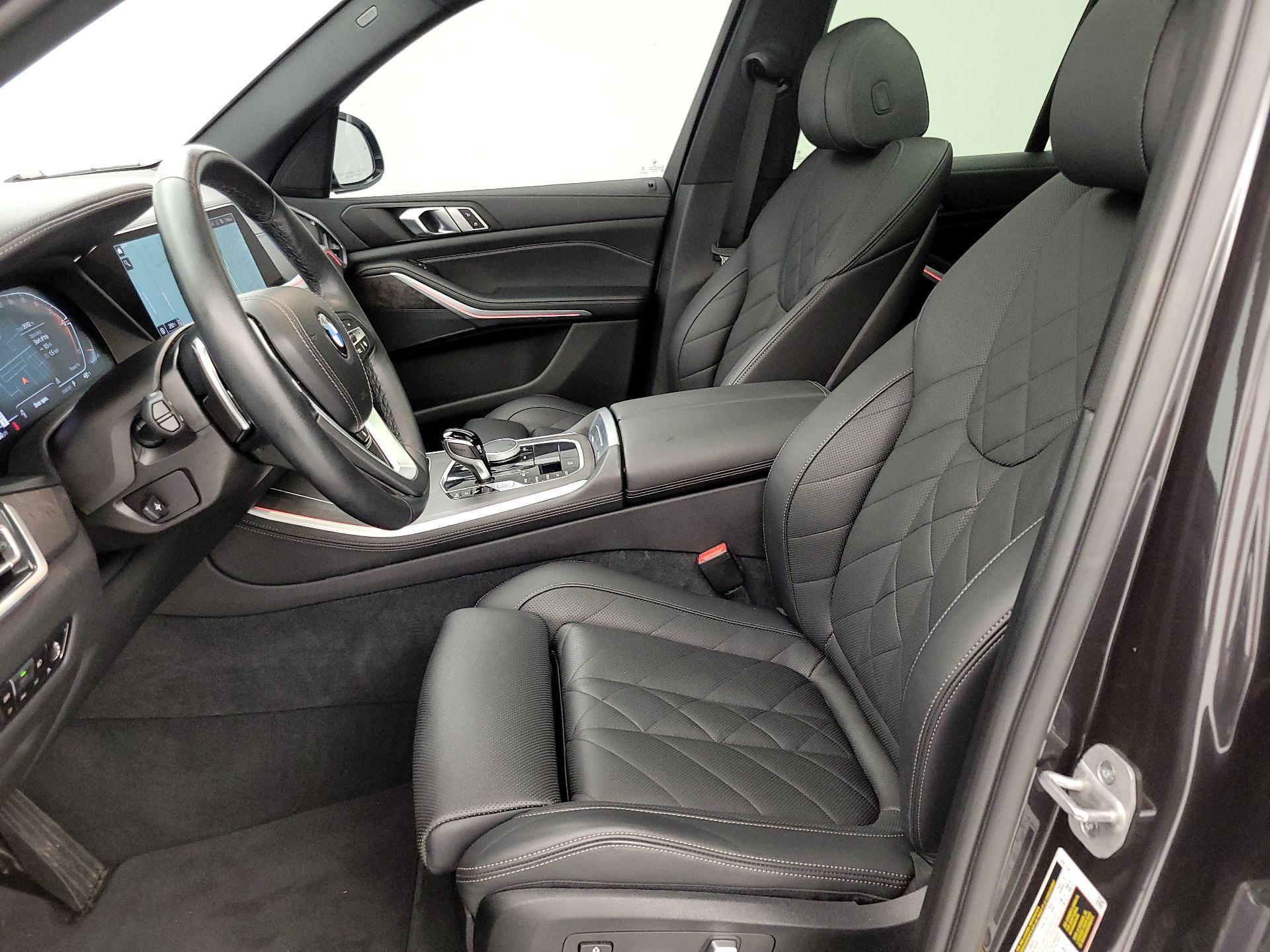 Thumbnail: 2023 BMW X5 - 11