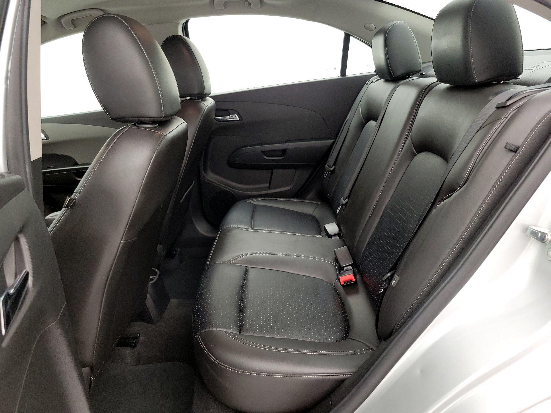 Thumbnail: 2016 Chevrolet Sonic - 18