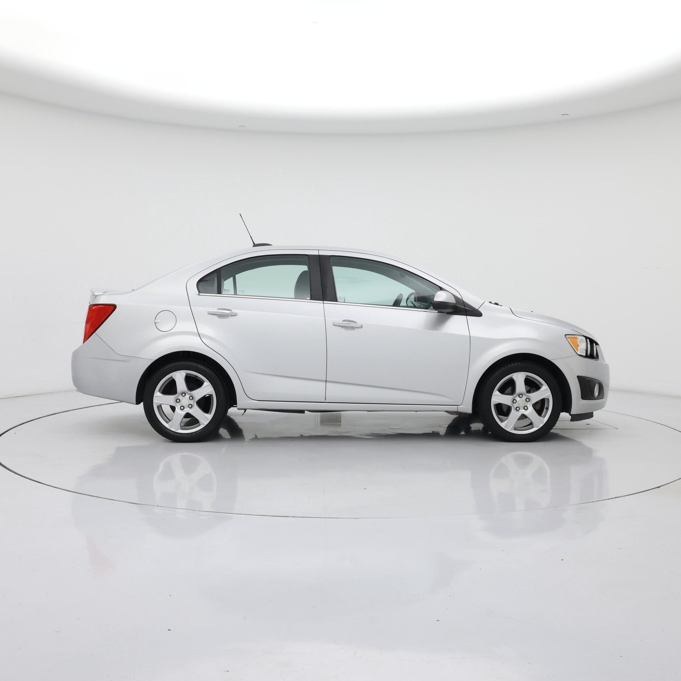 Thumbnail: 2016 Chevrolet Sonic - 7