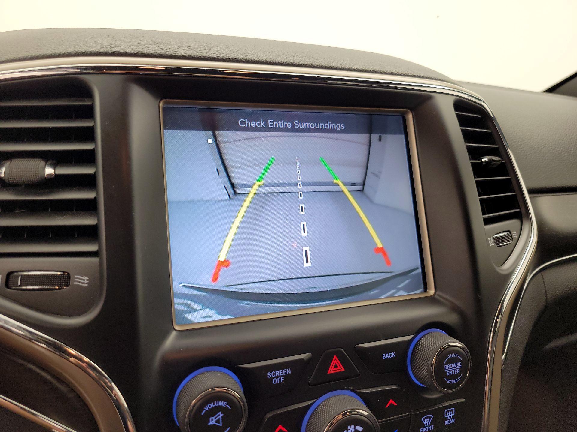 Thumbnail: 2014 Jeep Grand Cherokee - 14