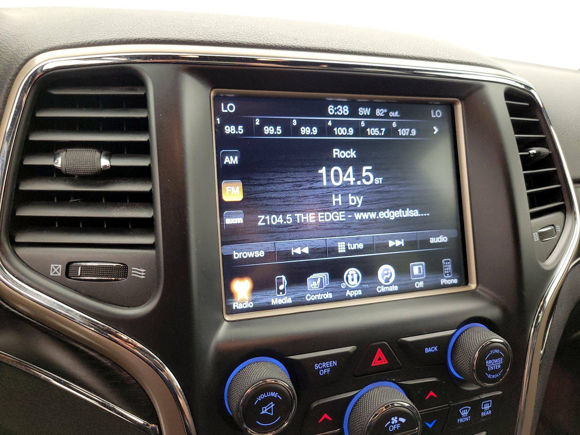 Thumbnail: 2014 Jeep Grand Cherokee - 15