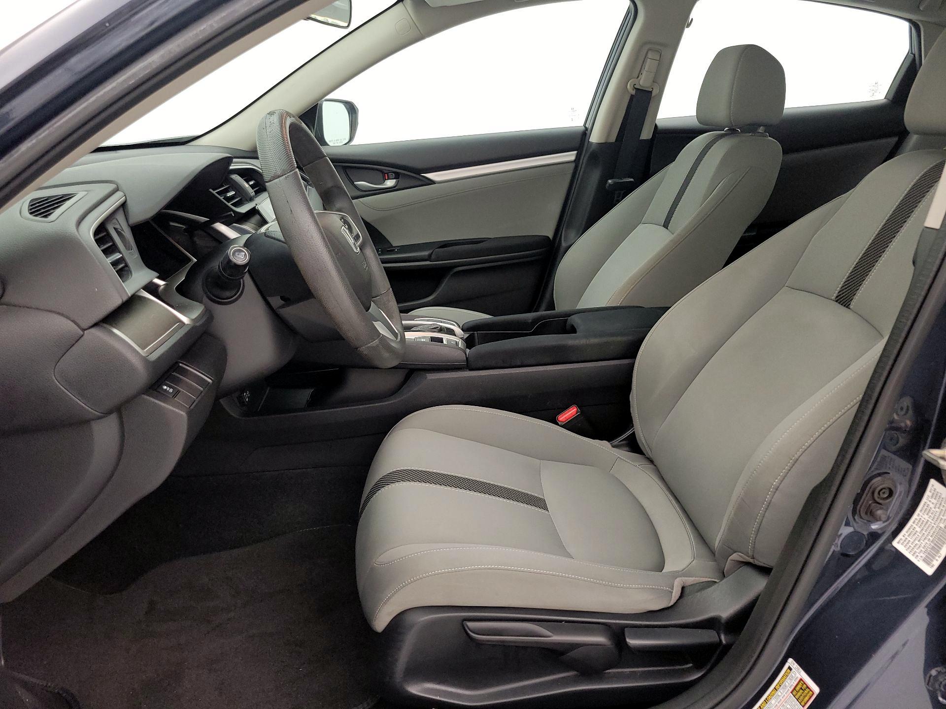 Thumbnail: 2016 Honda Civic - 11