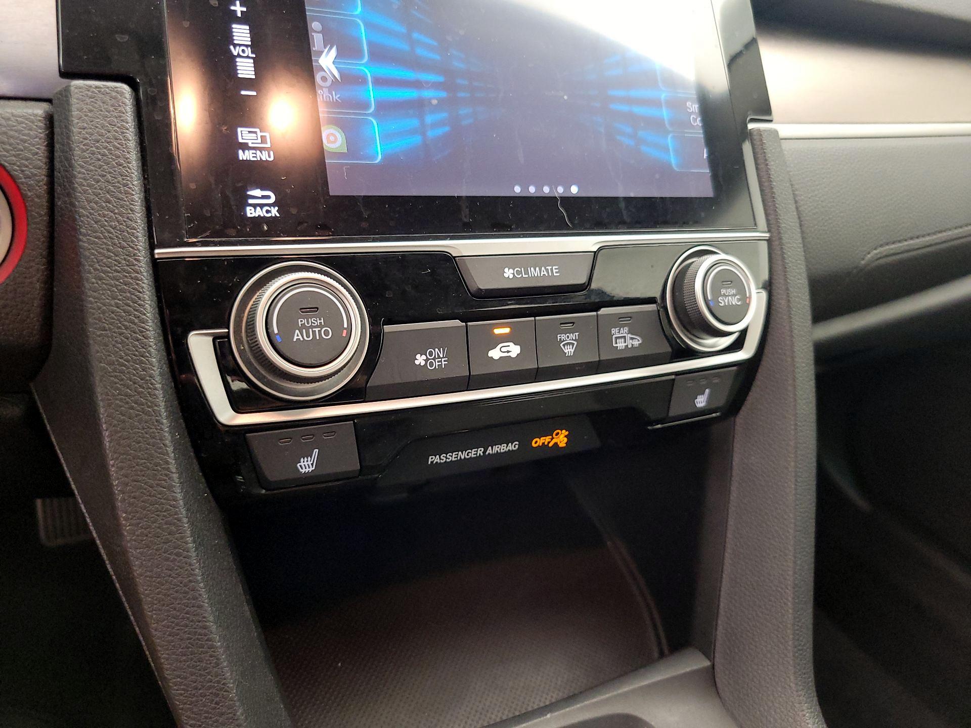 Thumbnail: 2016 Honda Civic - 16