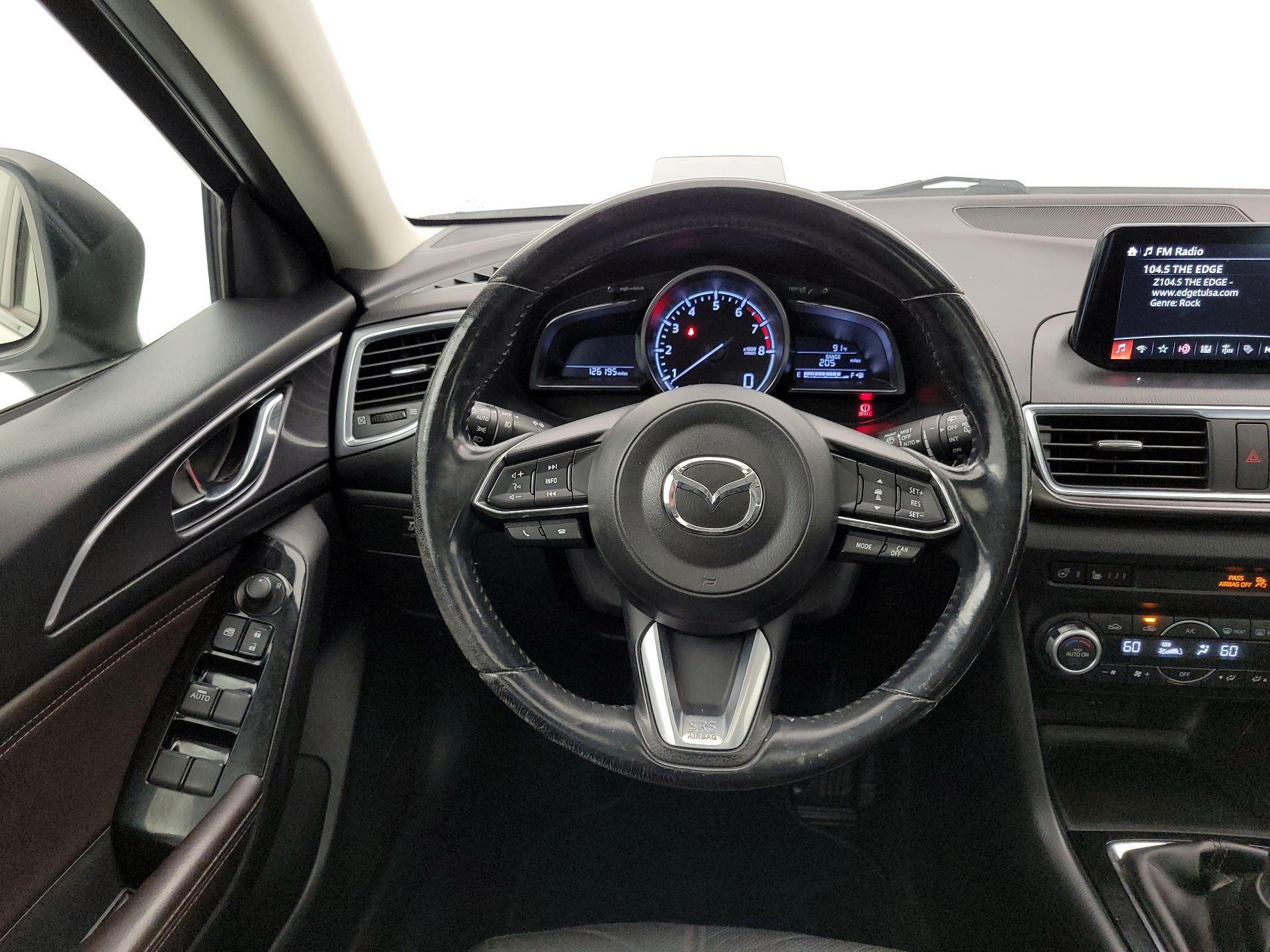 Thumbnail: 2018 Mazda Mazda3 - 10