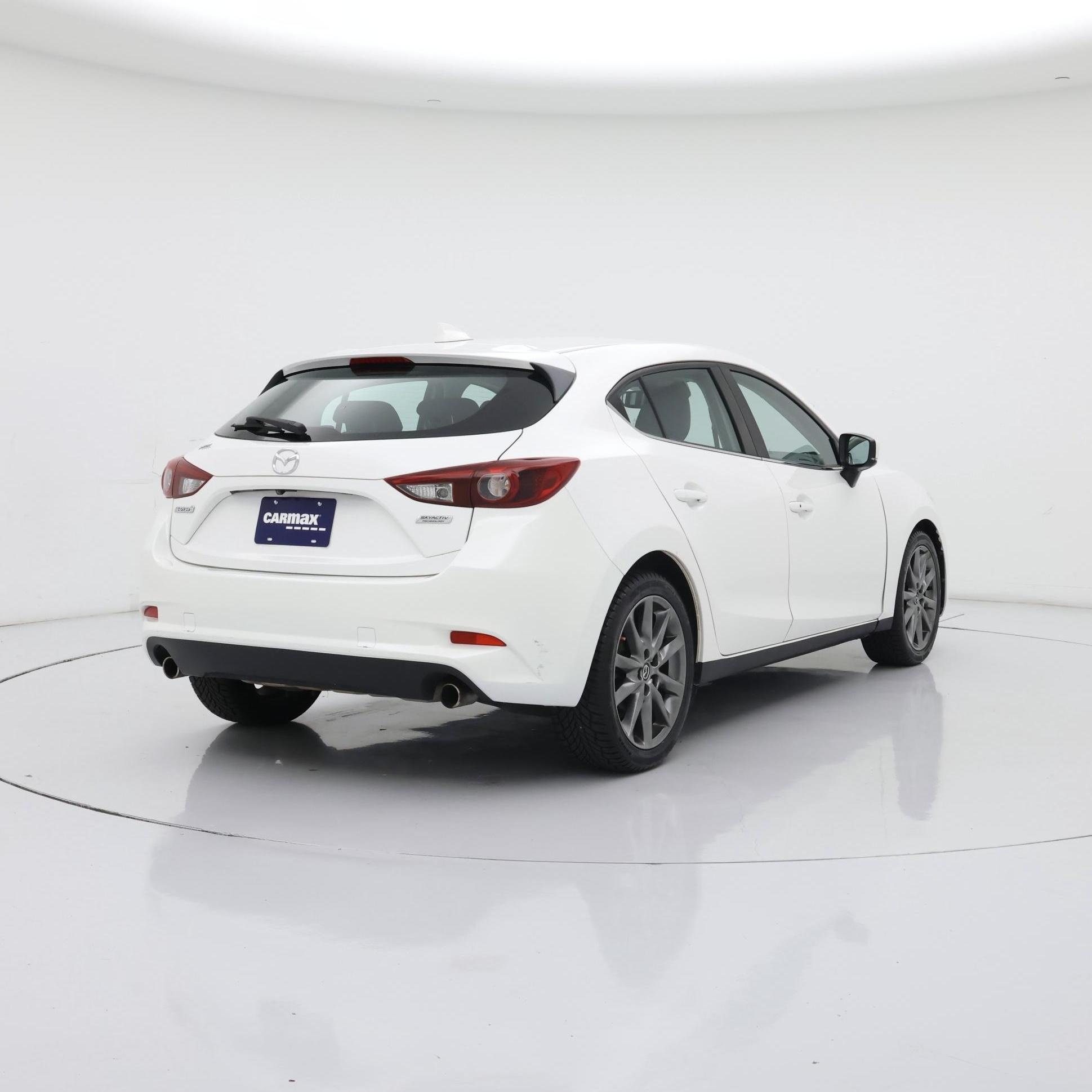 Thumbnail: 2018 Mazda Mazda3 - 8