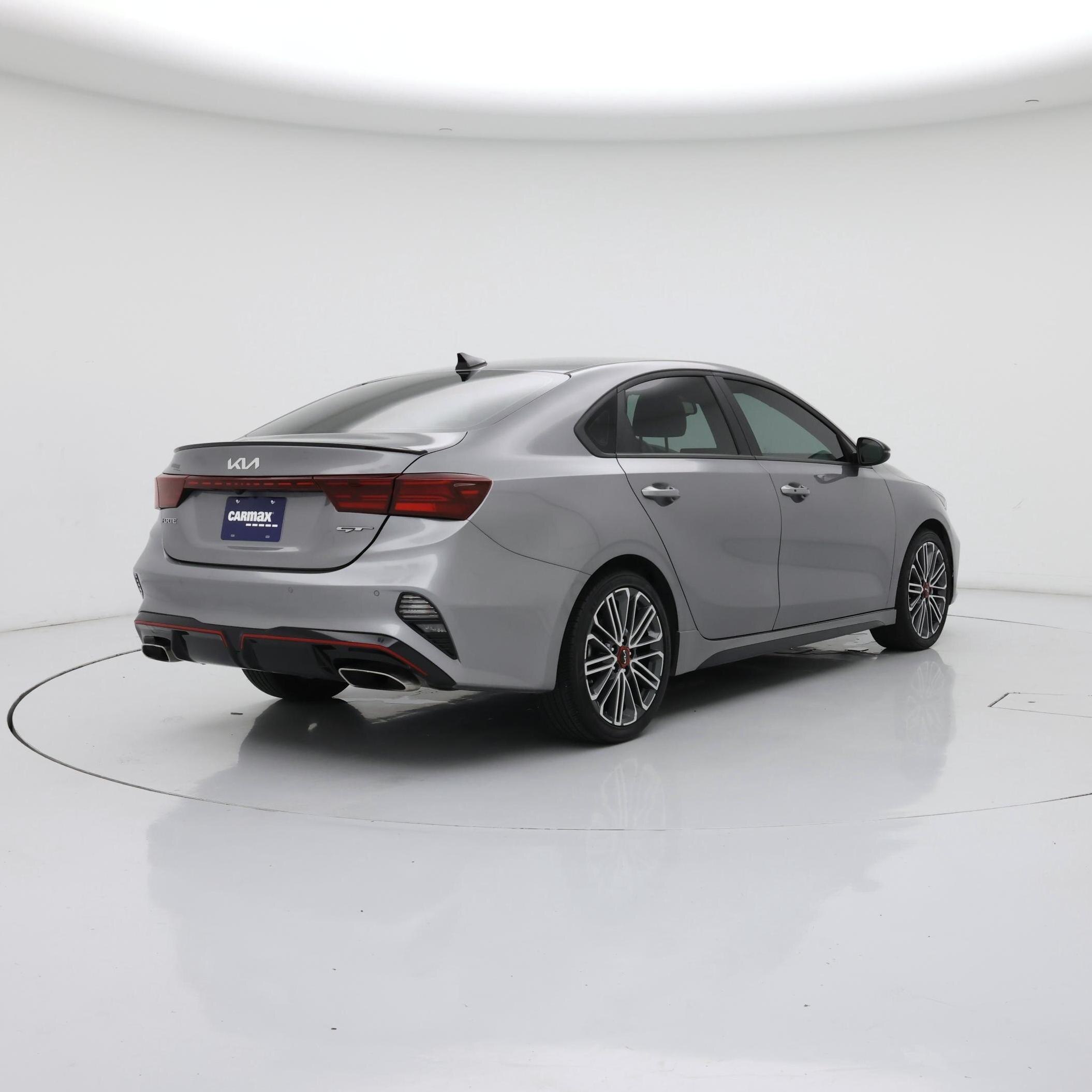 Thumbnail: 2024 Kia Forte - 8