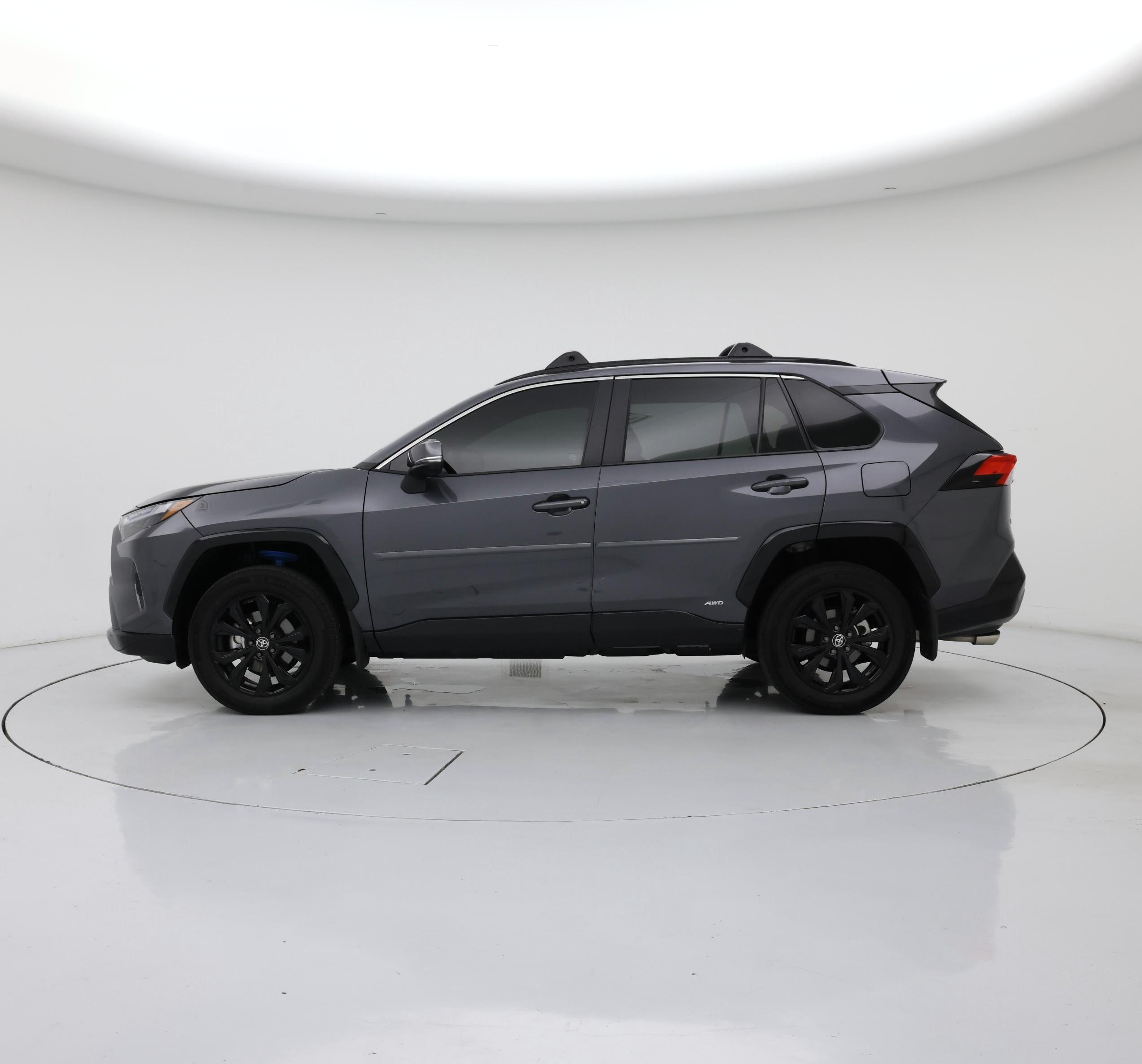 Thumbnail: 2025 Toyota RAV4 - 3