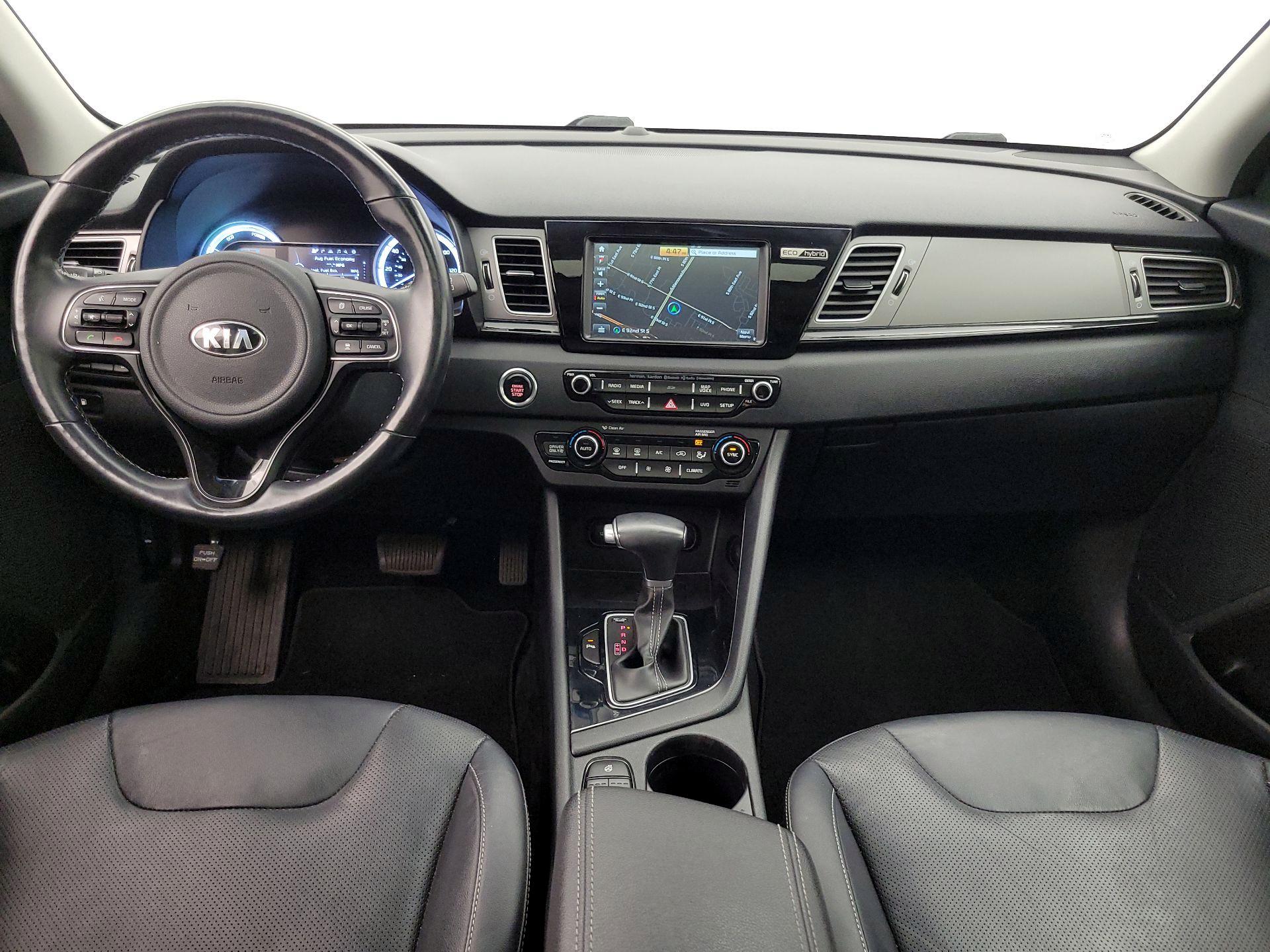 Thumbnail: 2018 Kia Niro - 9