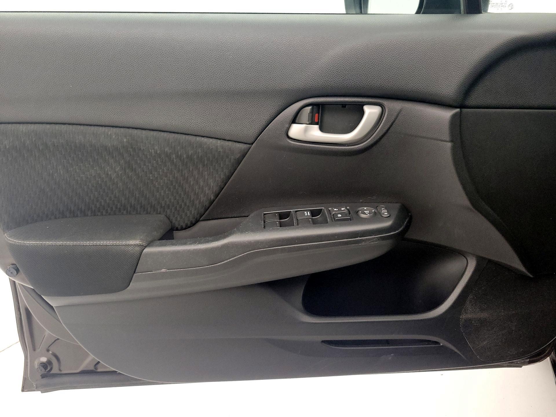 Thumbnail: 2014 Honda Civic - 12