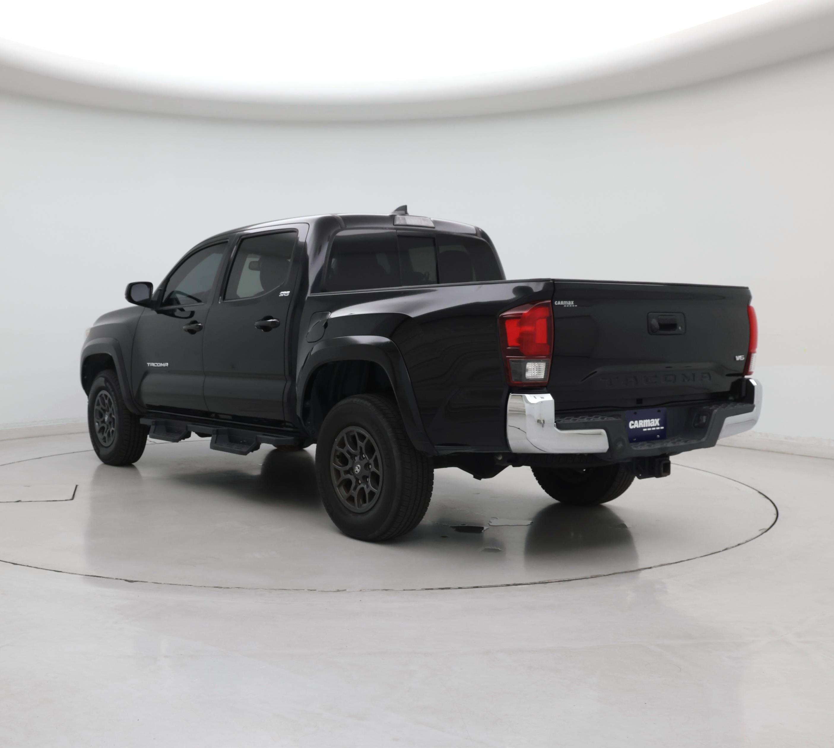 Thumbnail: 2018 Toyota Tacoma - 2