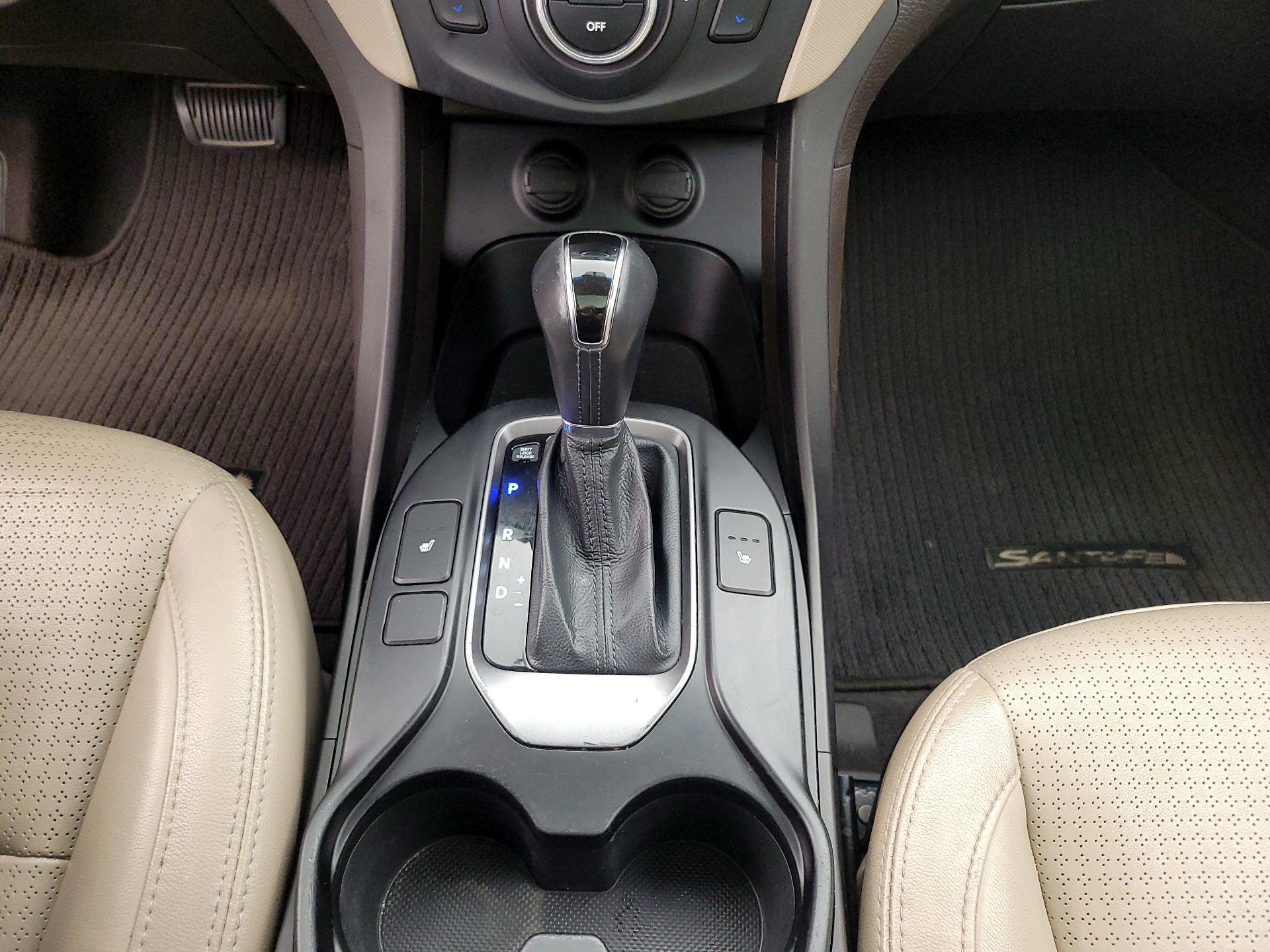 Thumbnail: 2013 Hyundai Santa Fe - 18