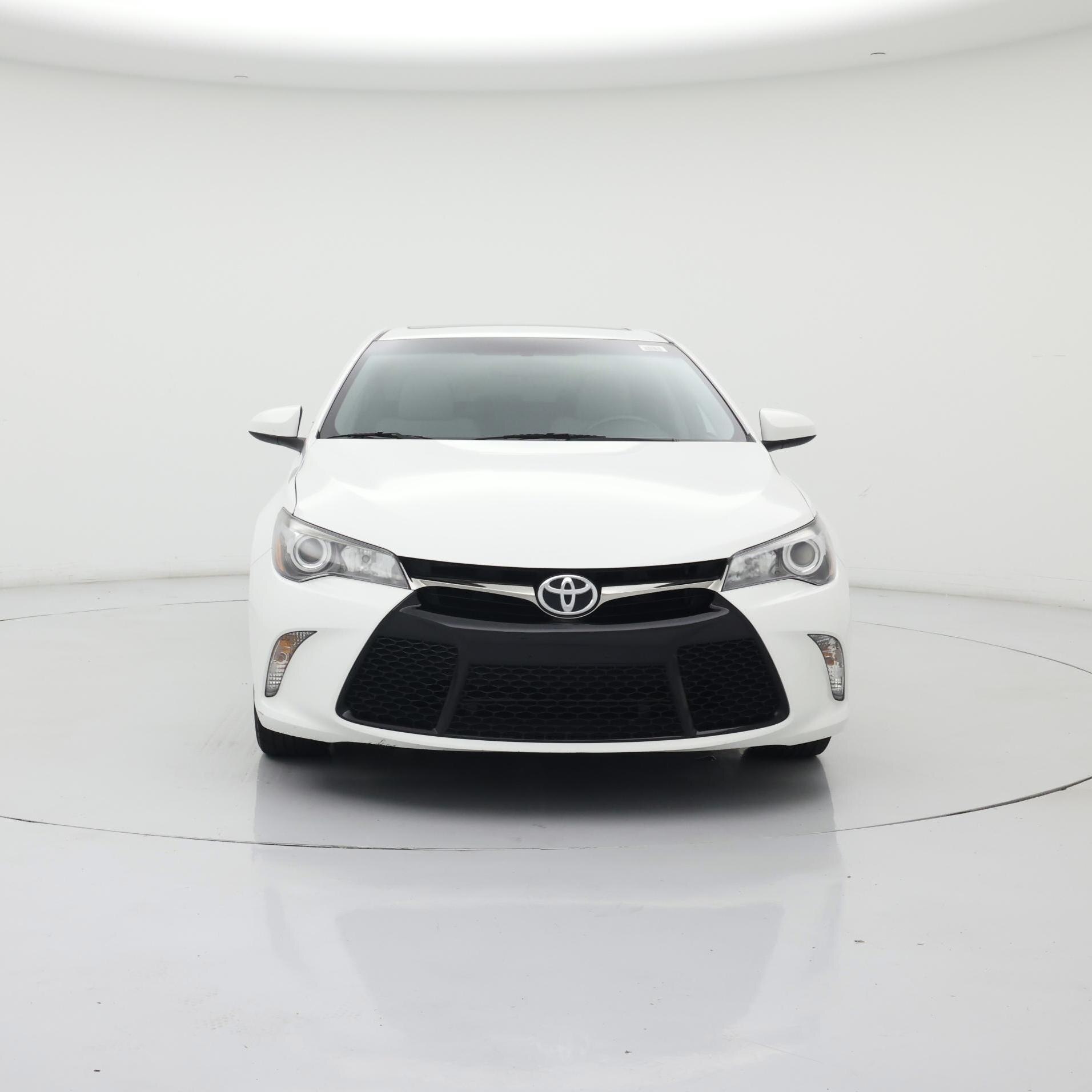 Thumbnail: 2017 Toyota Camry - 5