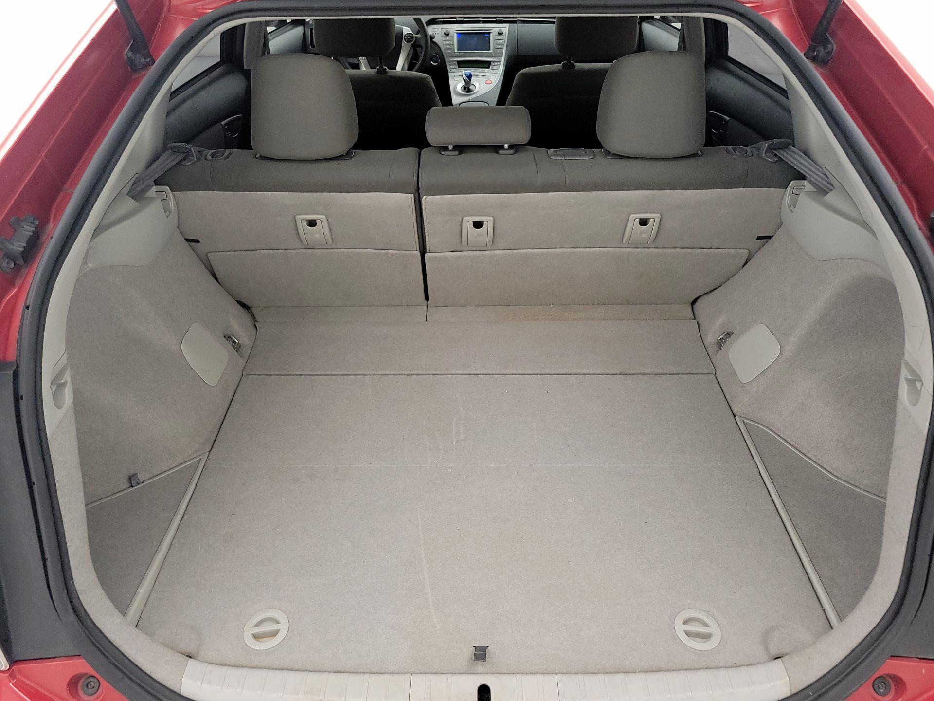 Thumbnail: 2014 Toyota Prius - 20