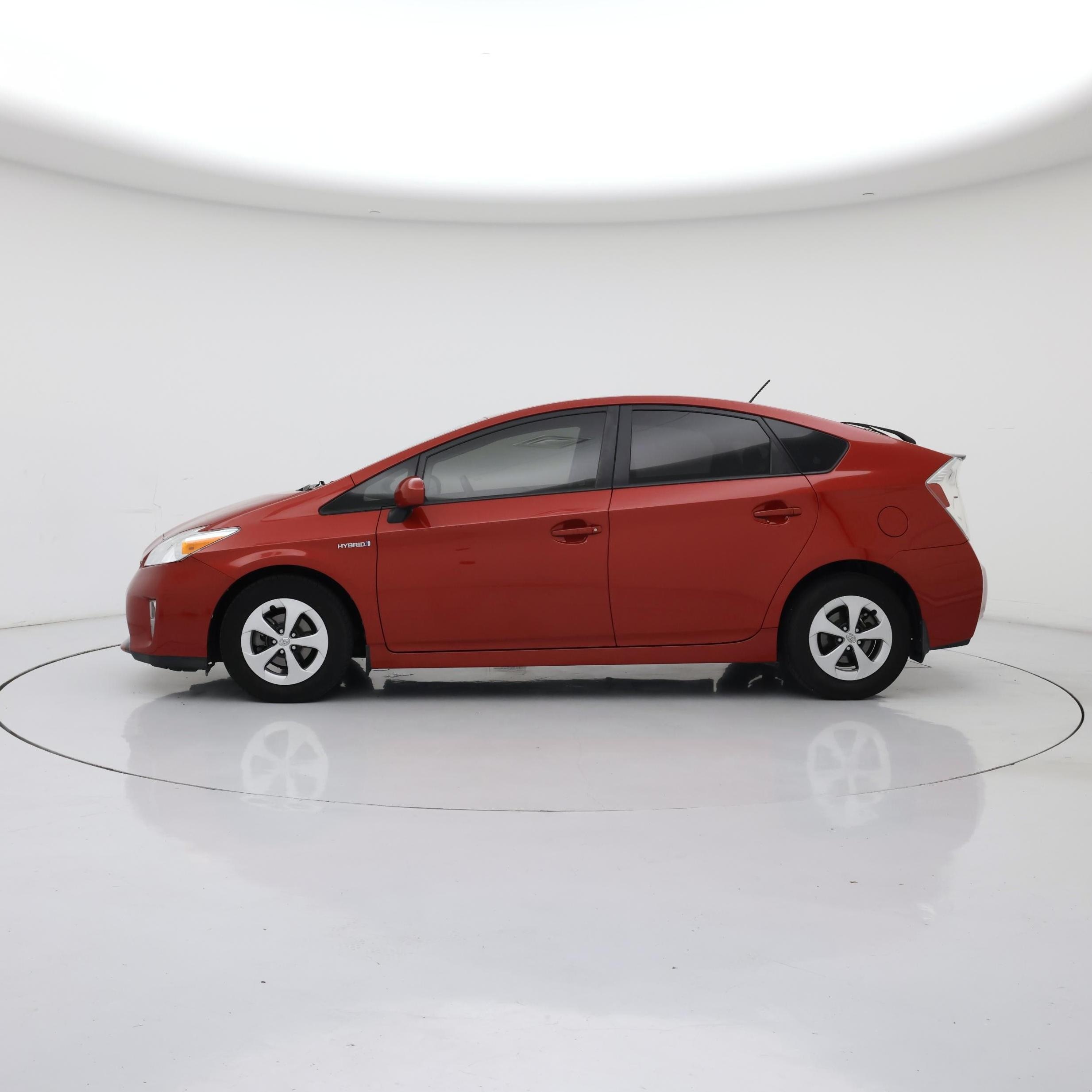 Thumbnail: 2014 Toyota Prius - 3