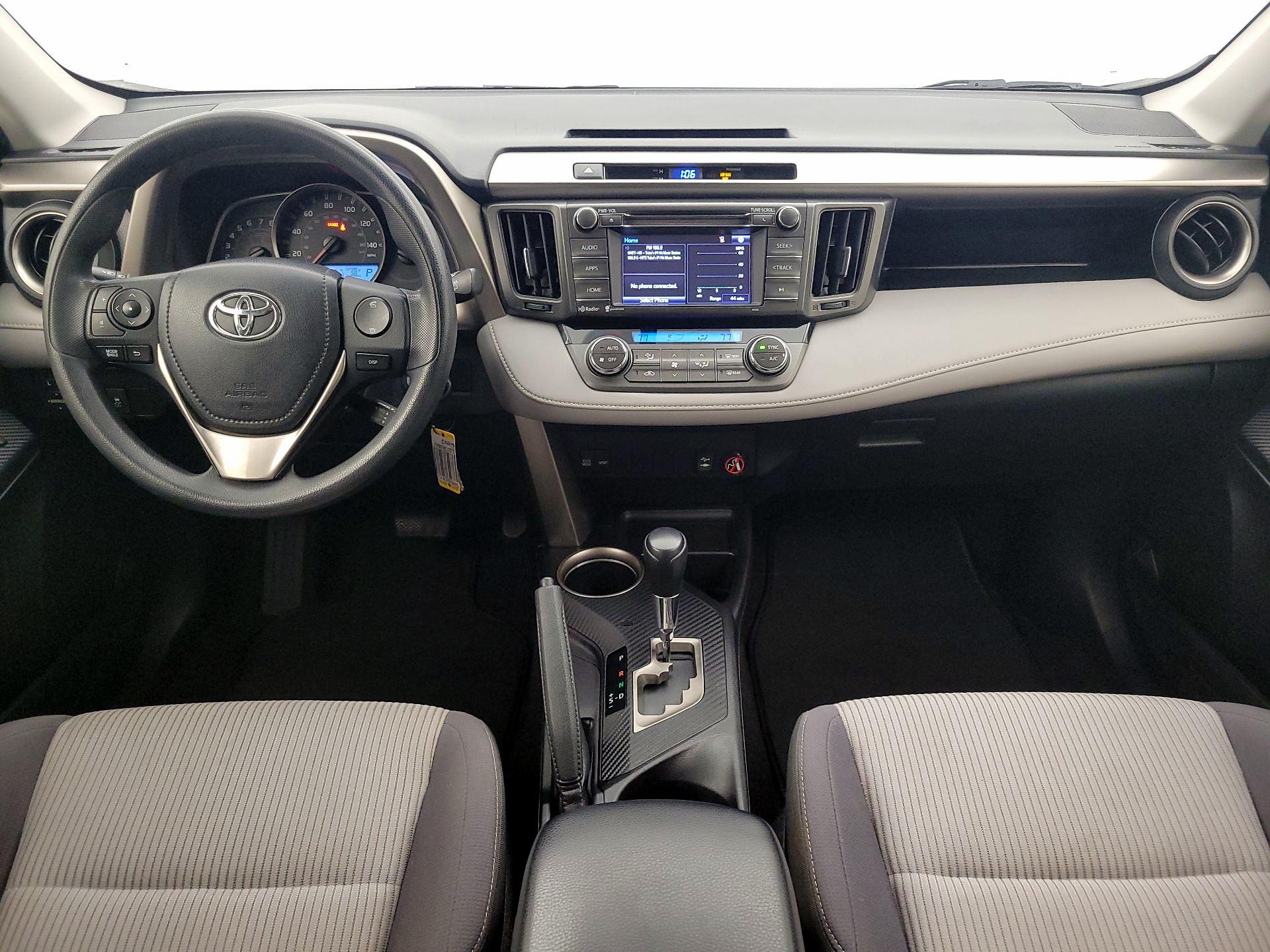 Thumbnail: 2015 Toyota RAV4 - 9