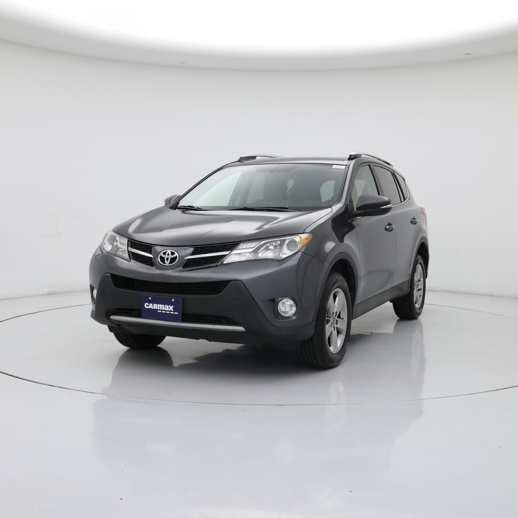 Thumbnail: 2015 Toyota RAV4 - 4