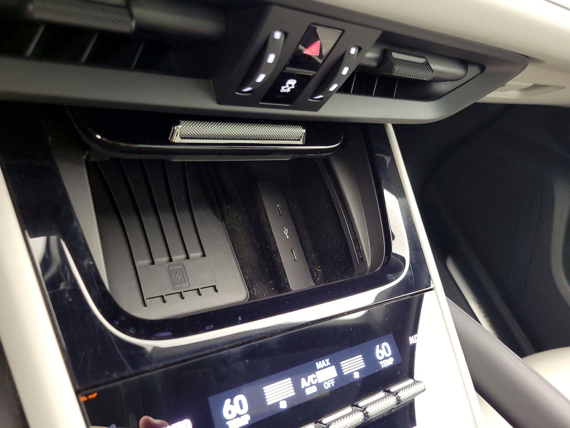 Thumbnail: 2024 Porsche Cayenne - 19