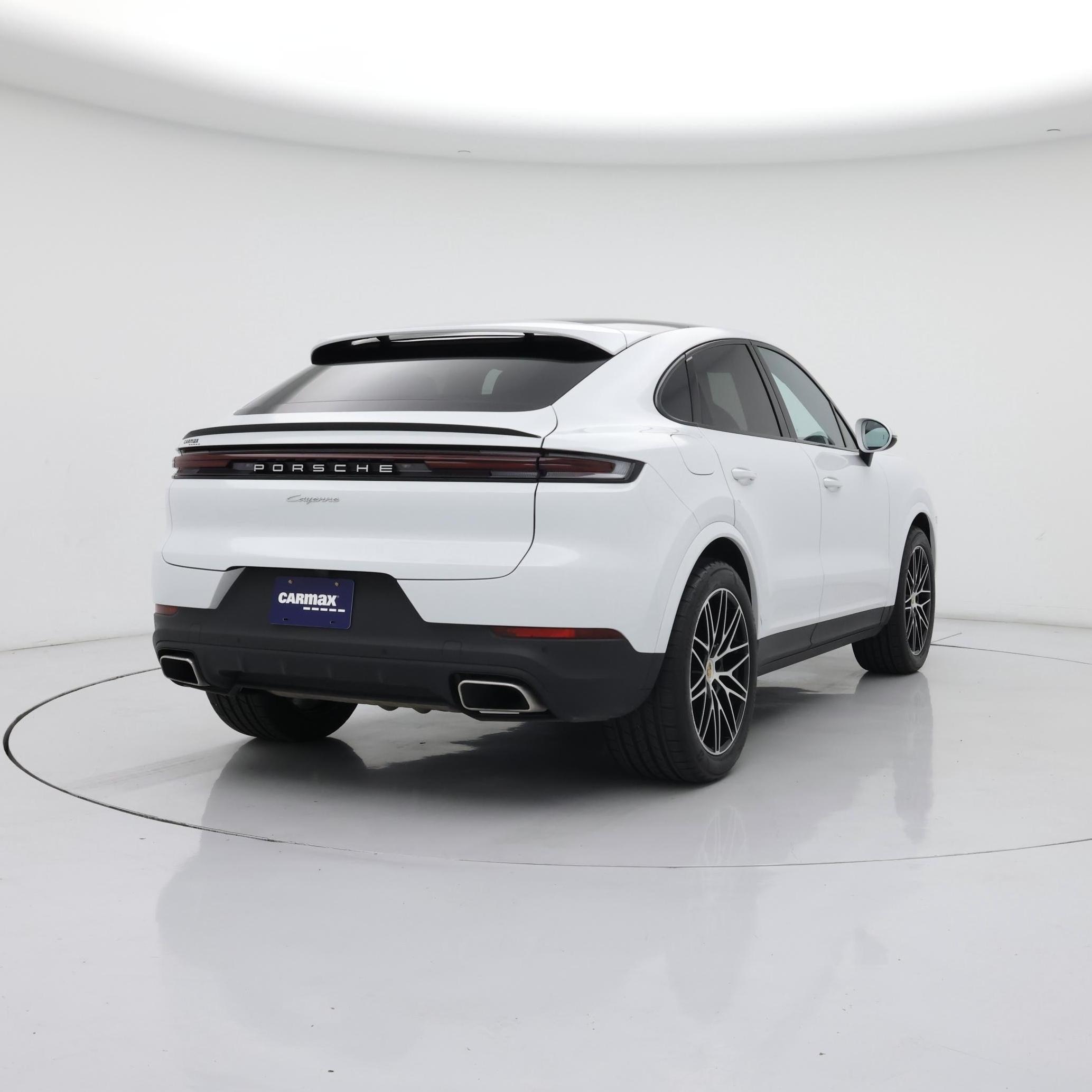 Thumbnail: 2024 Porsche Cayenne - 8