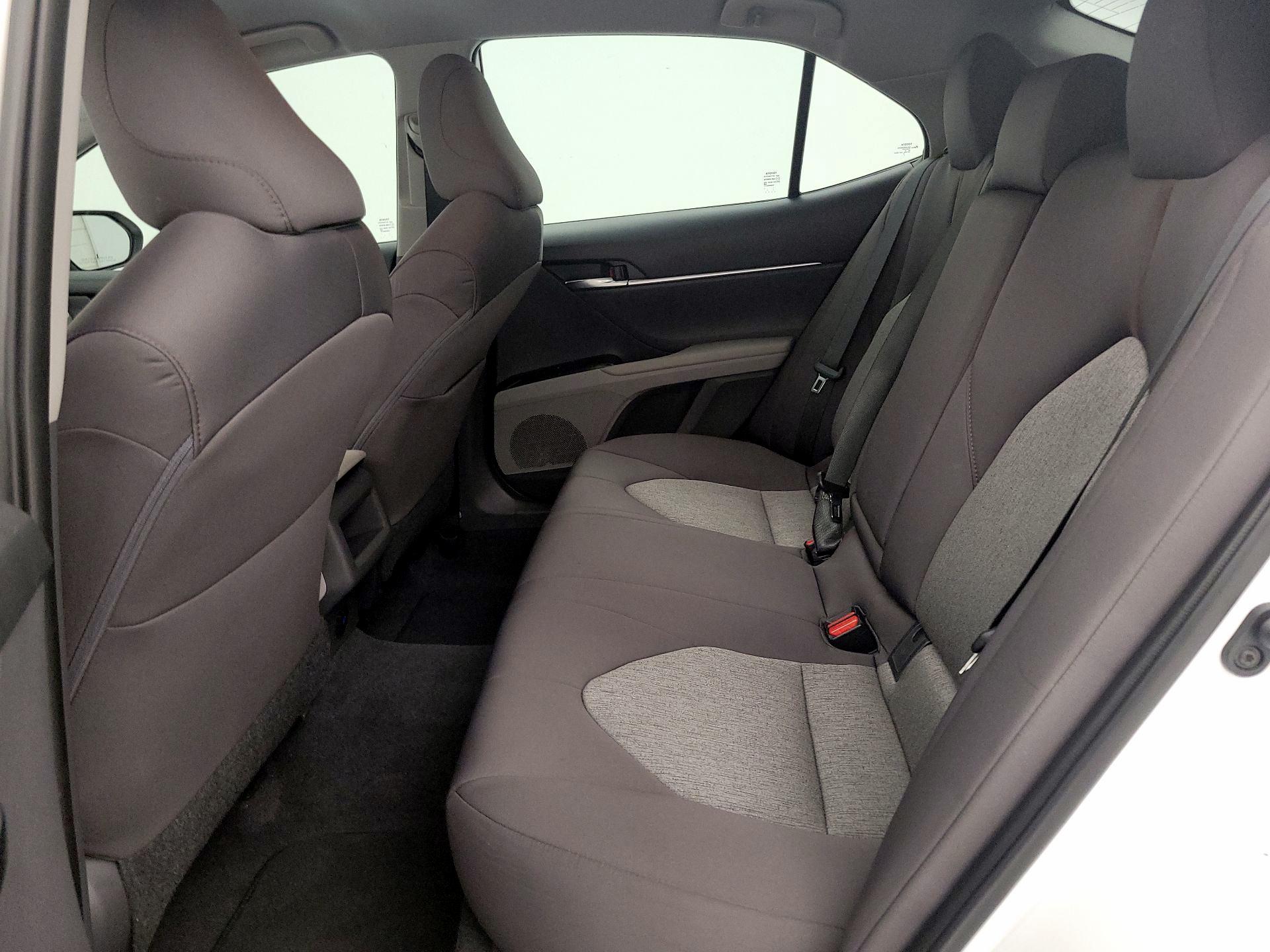 Thumbnail: 2019 Toyota Camry - 19