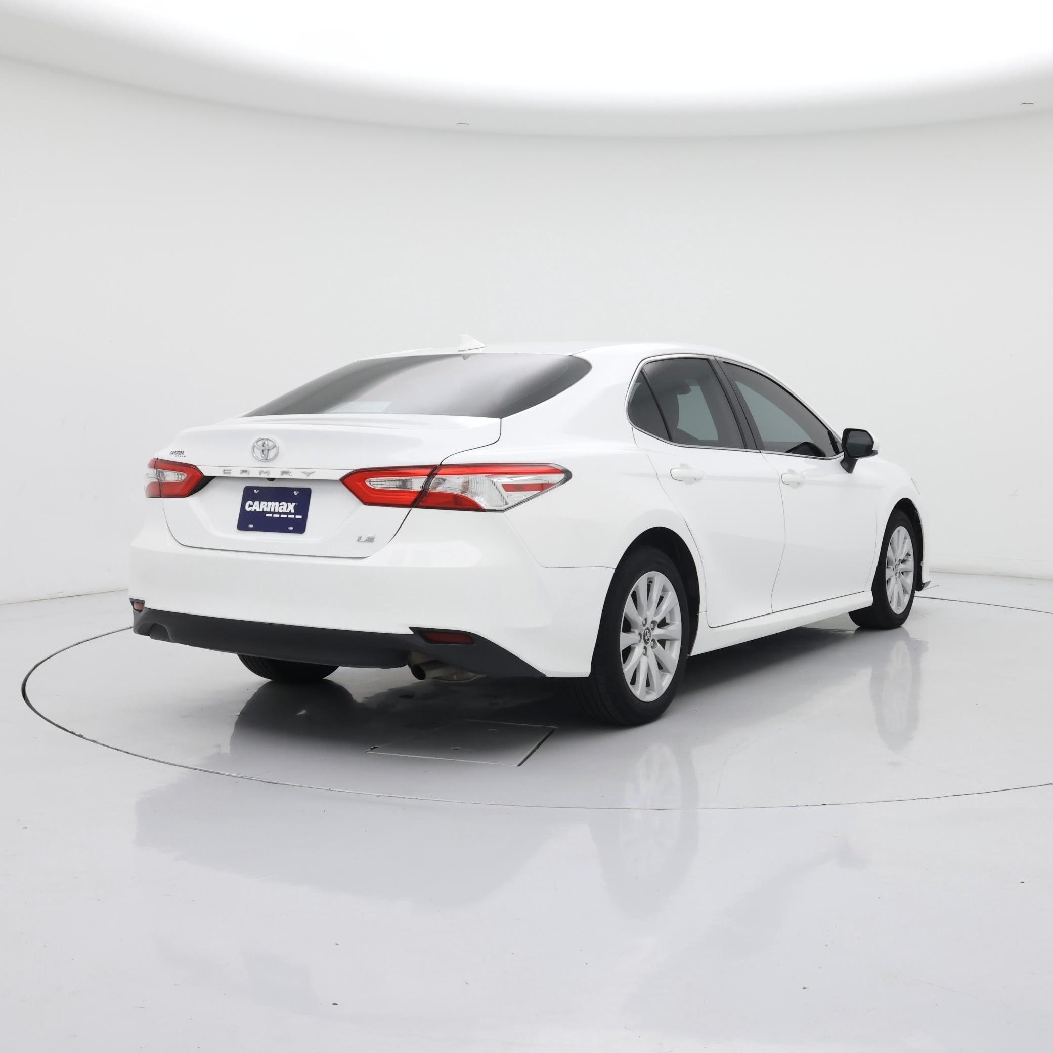Thumbnail: 2019 Toyota Camry - 8